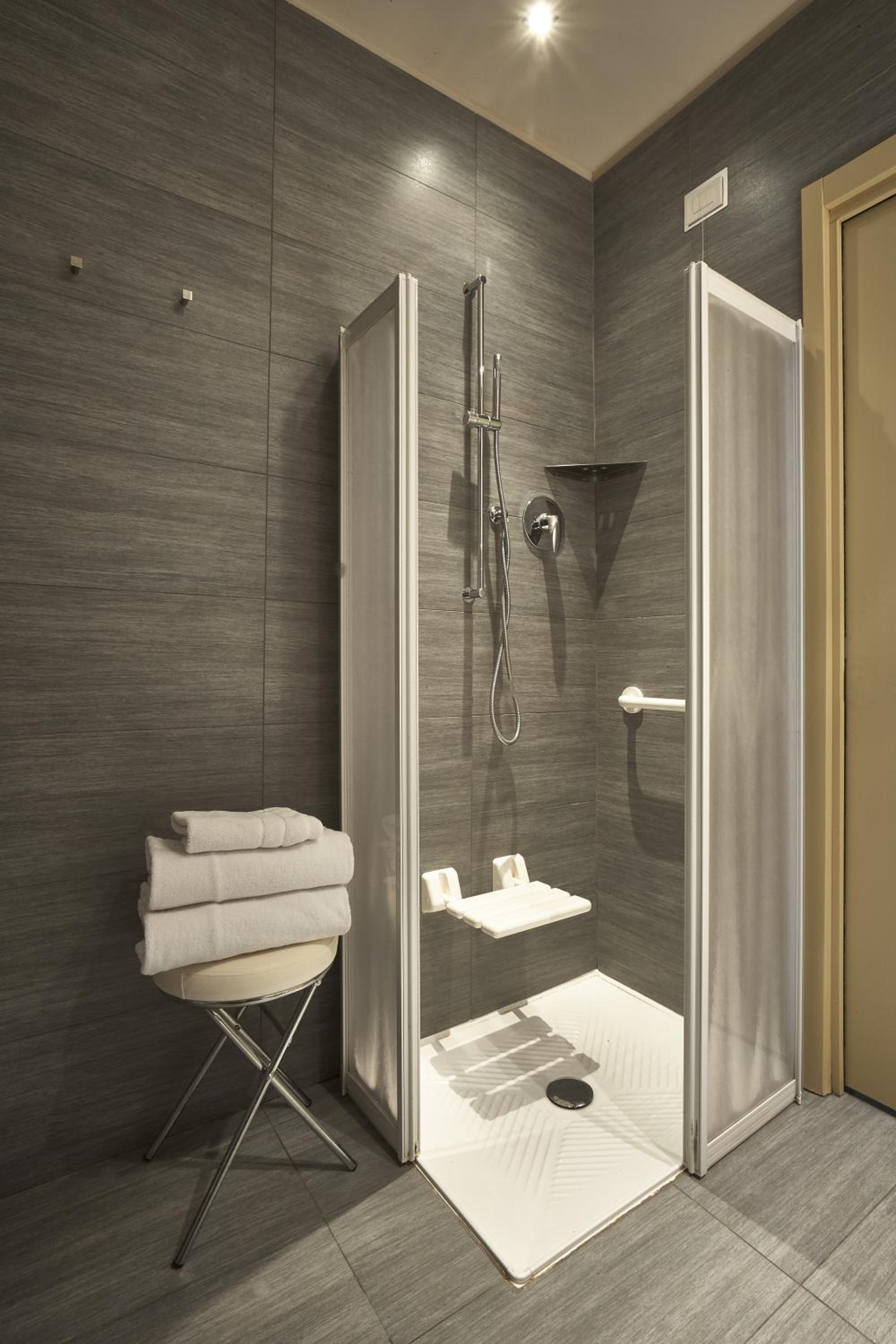 Classic Double Room - Photo 5