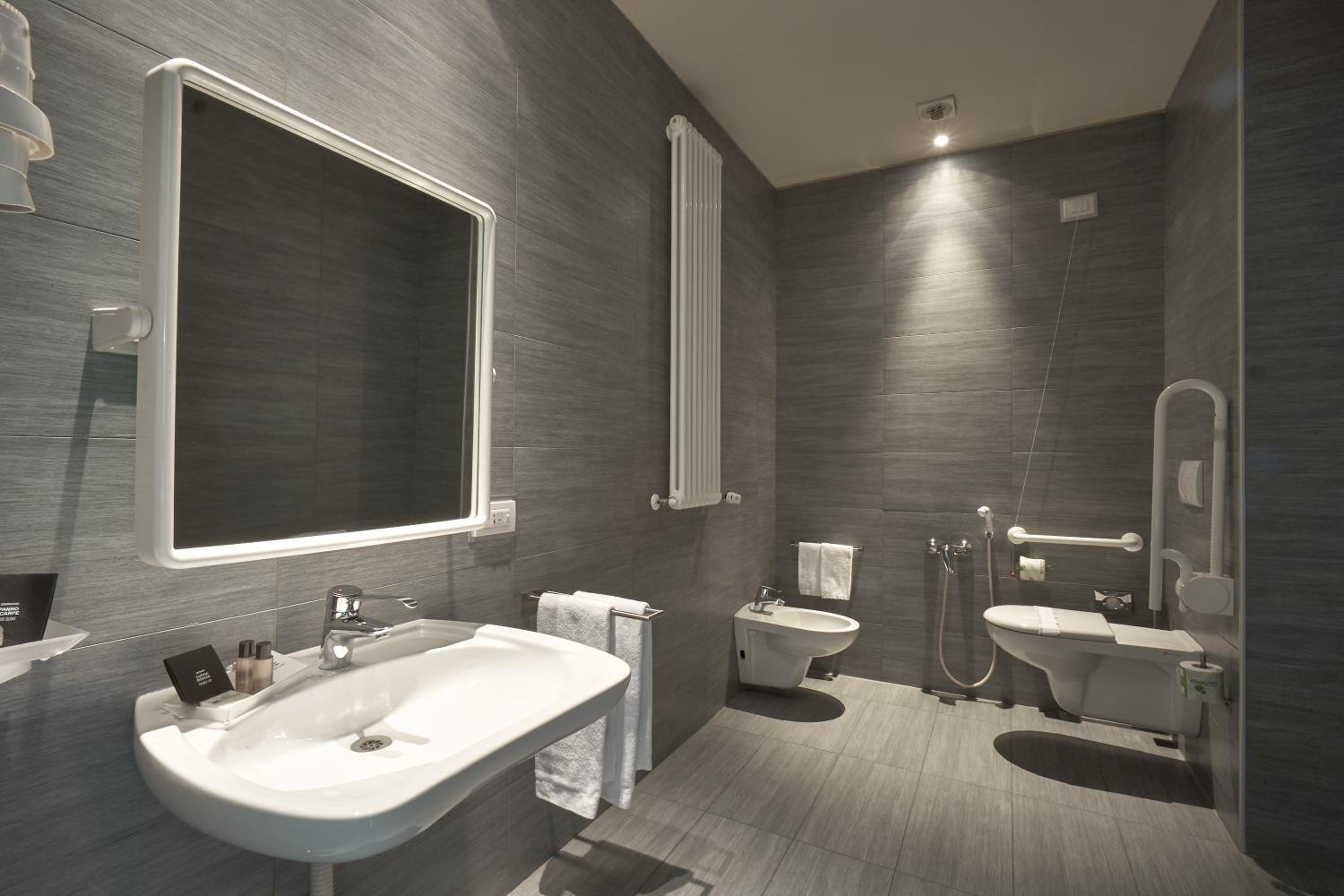 Classic Double Room - Photo 4