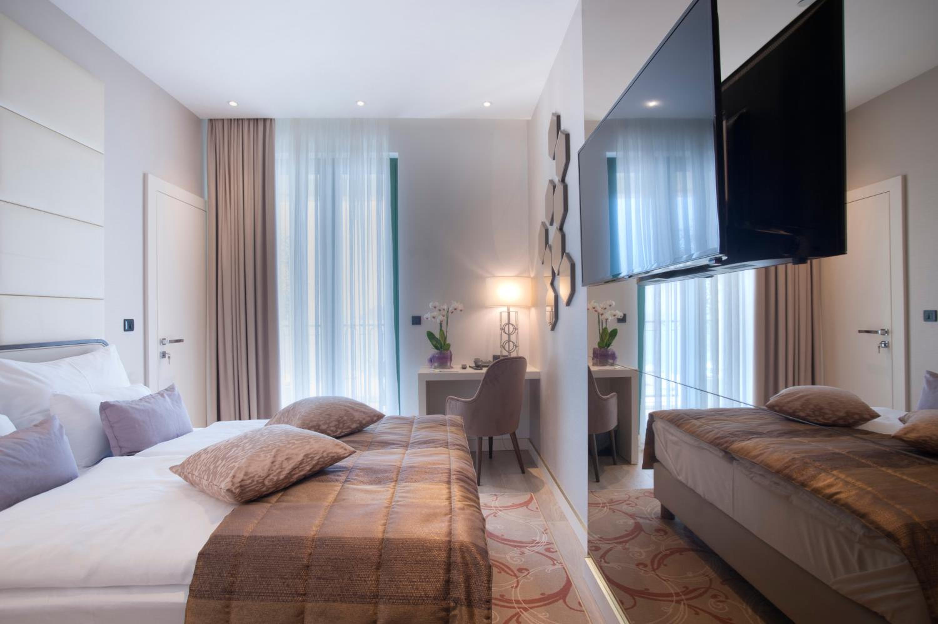 Economy Double Room