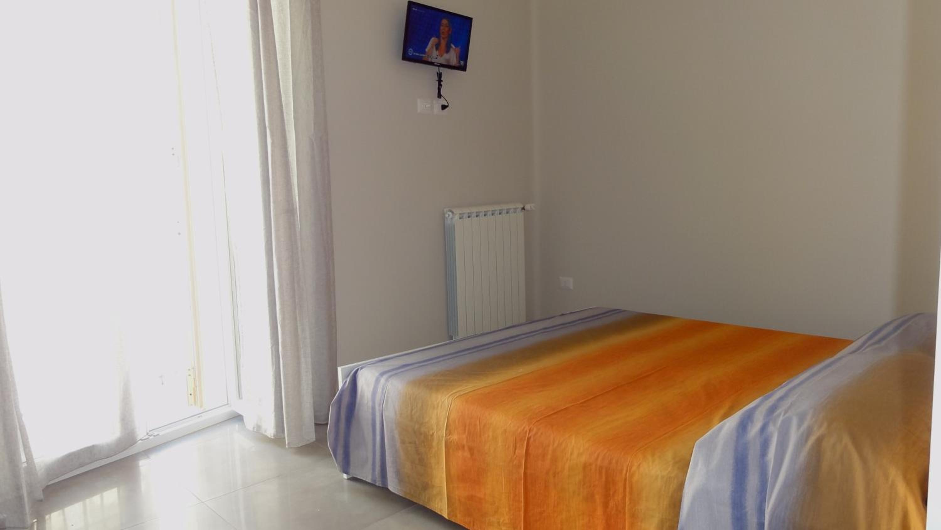 One-Bedroom House photo 1