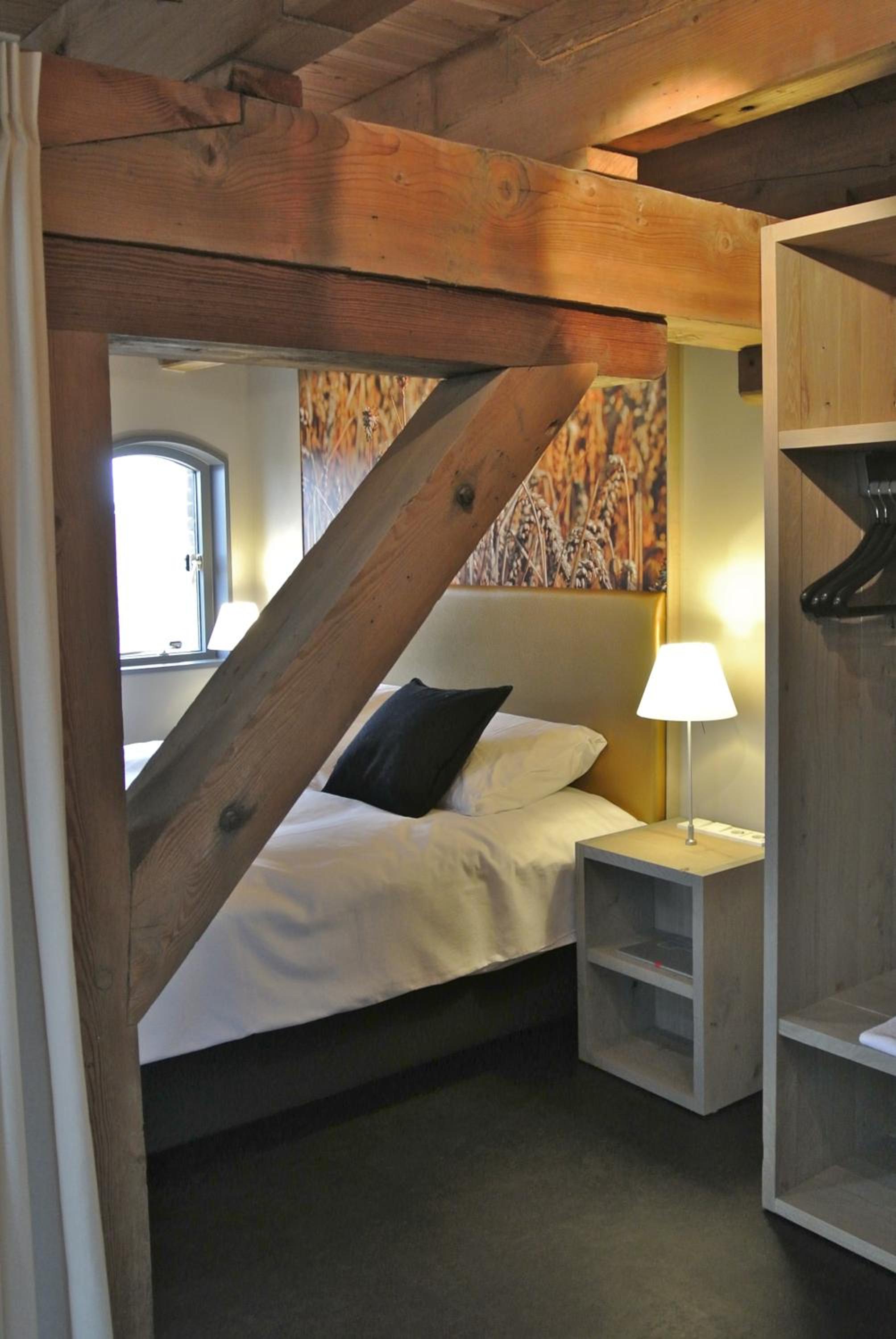 Standard Double Room - Photo 3