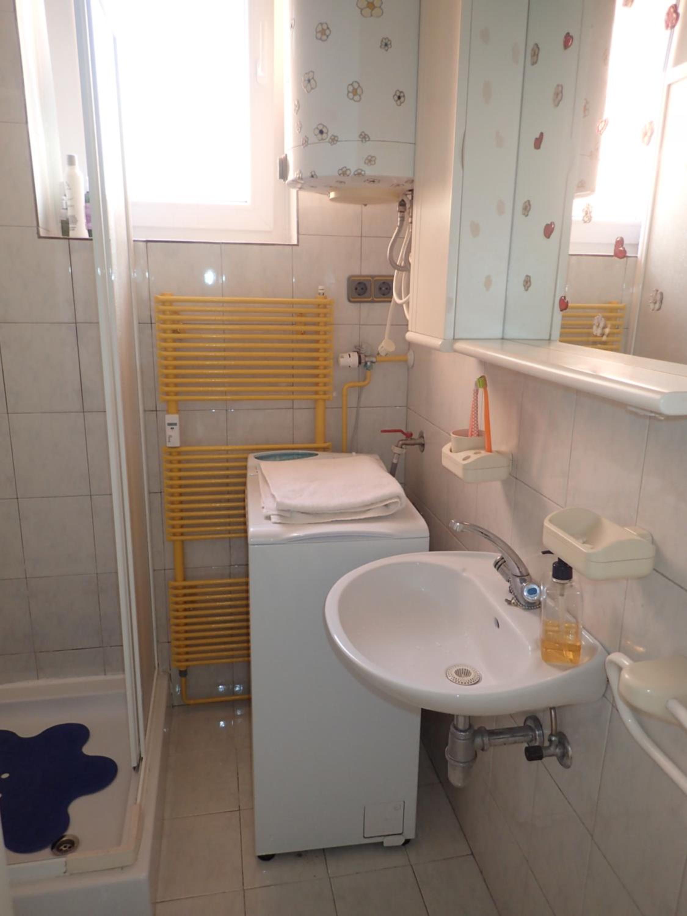 Apartment - Photo 3