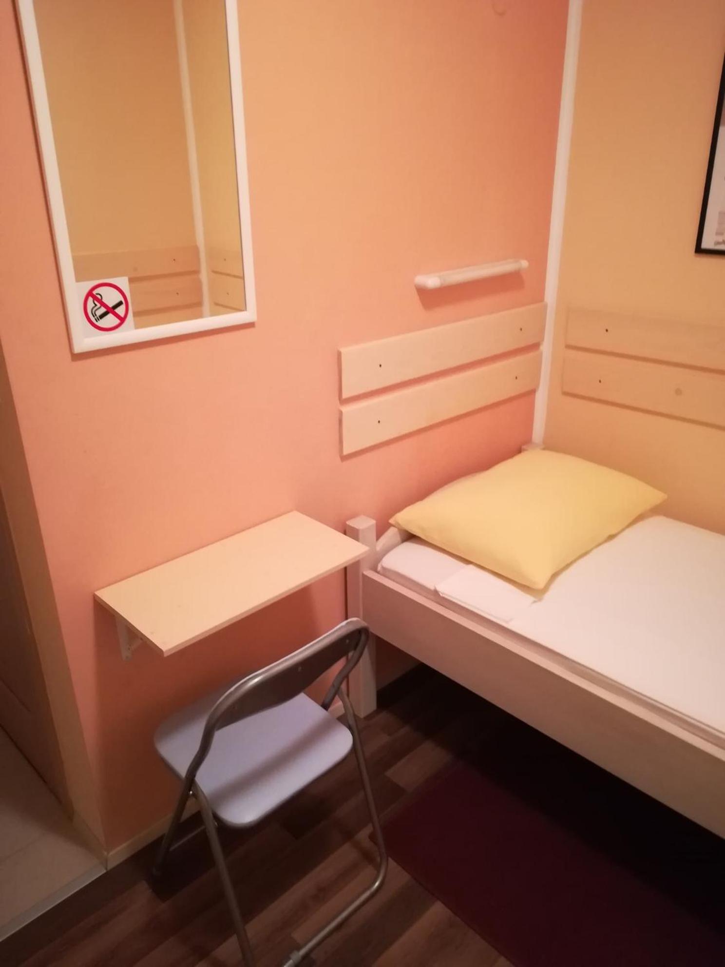 Single Room with Private Bathroom