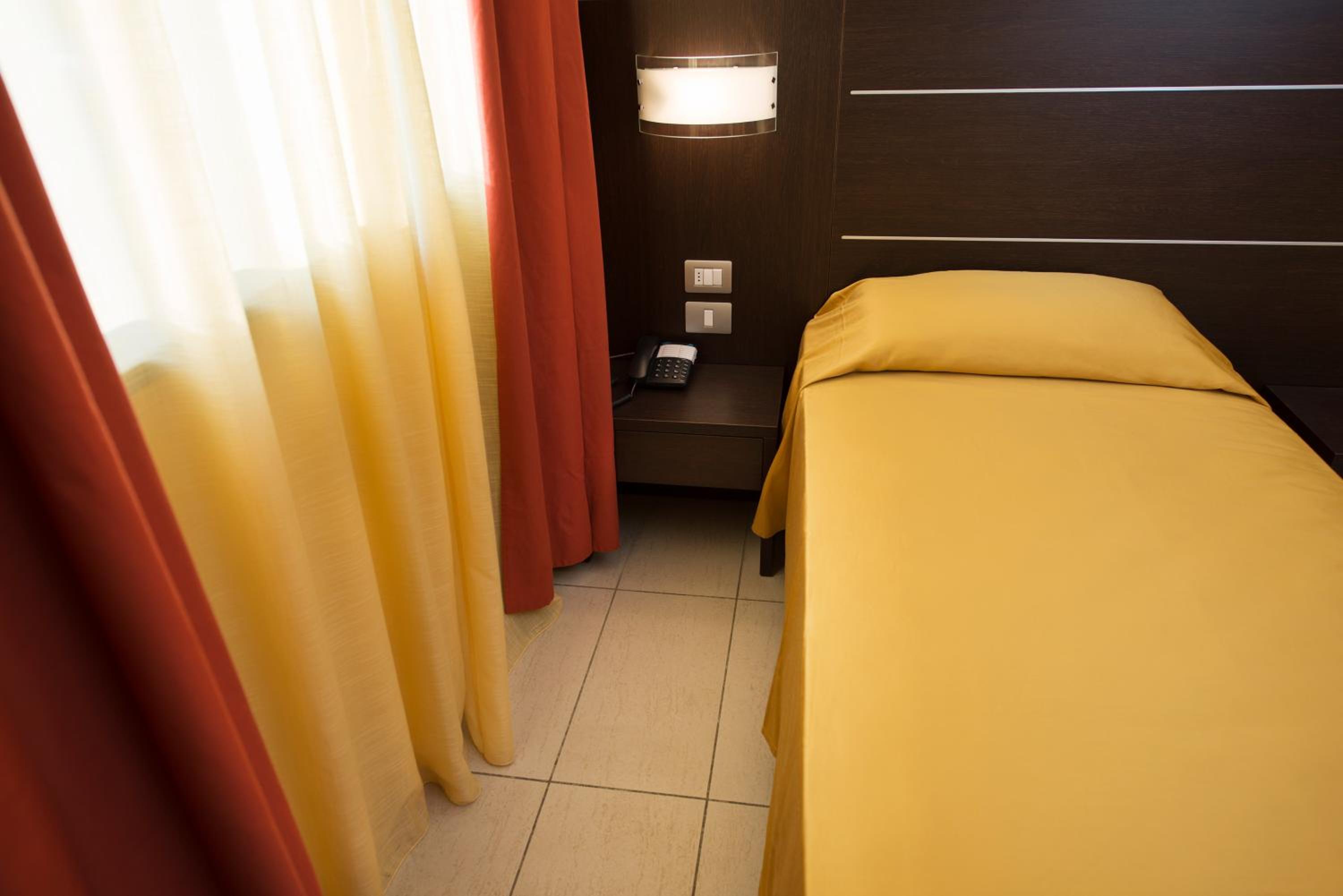Triple Room - Photo 3