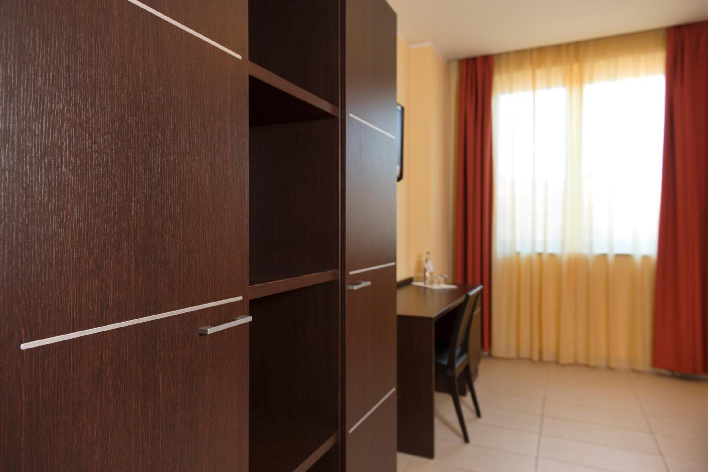 Triple Room - Disability Access photo 1