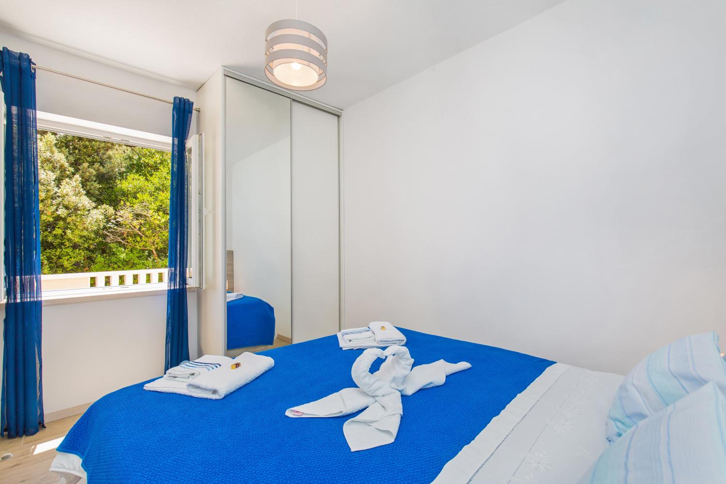 Superior Apartment with Balcony and Sea View - Photo 6
