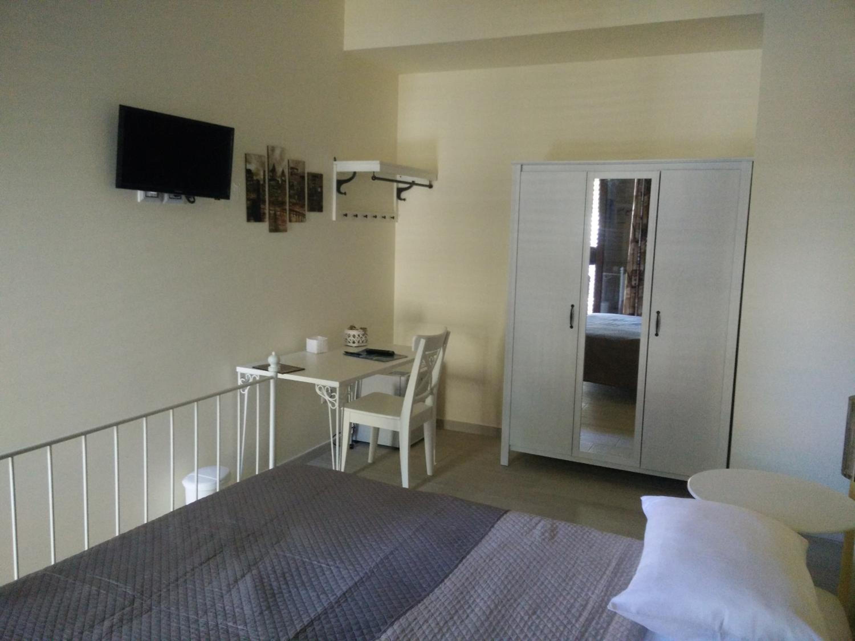 King Room With Balcony photo 3
