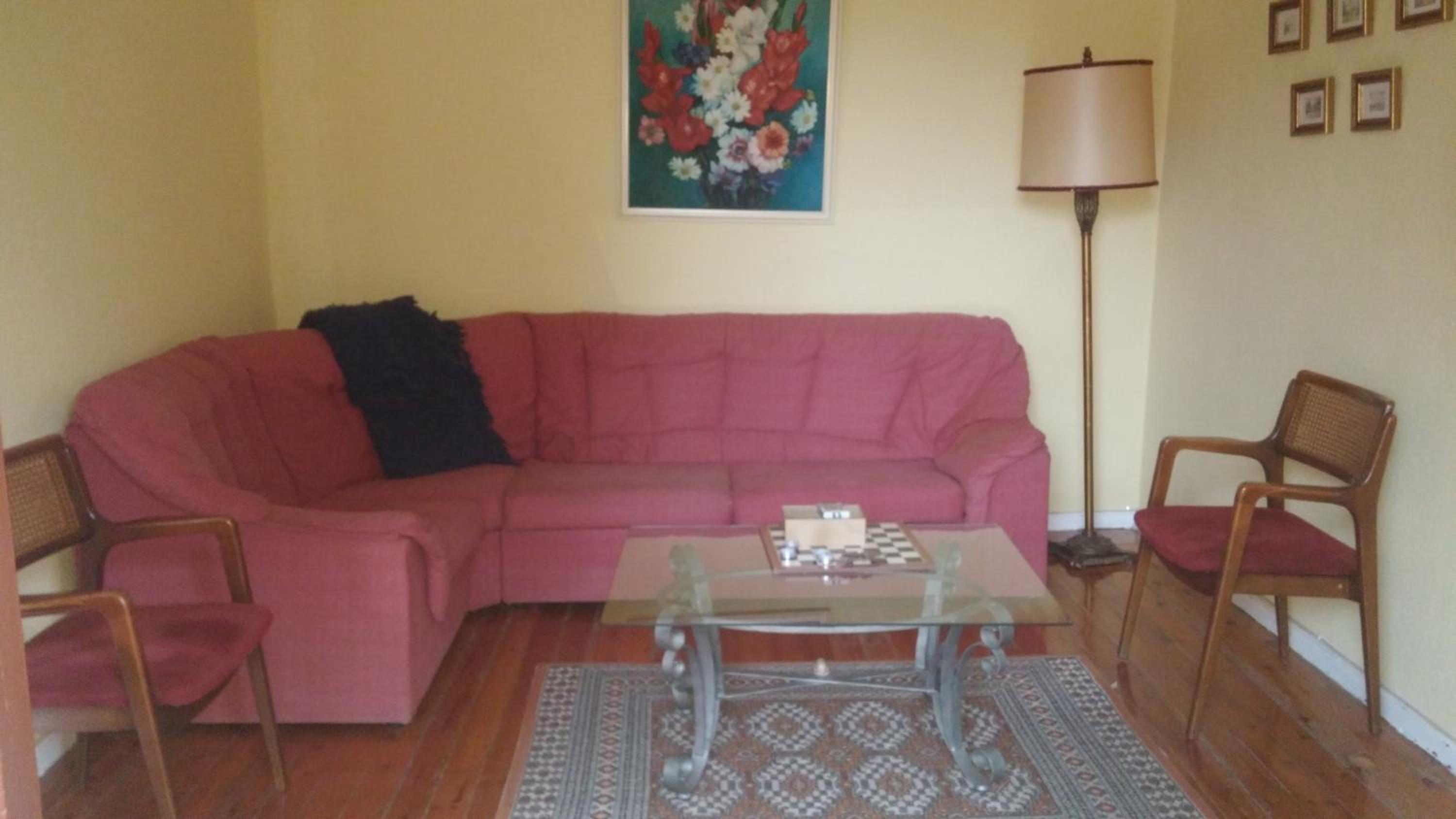 Apartment photo 2