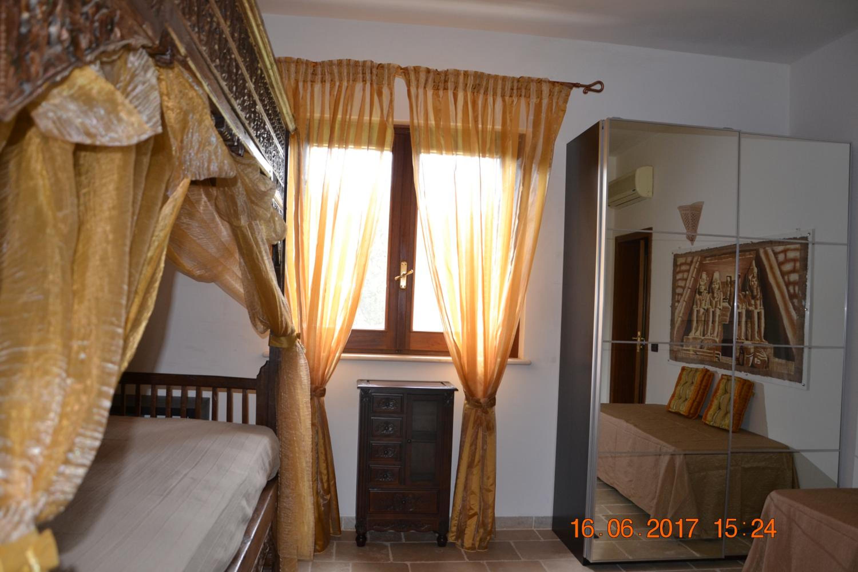 Comfort Triple Room with Shower