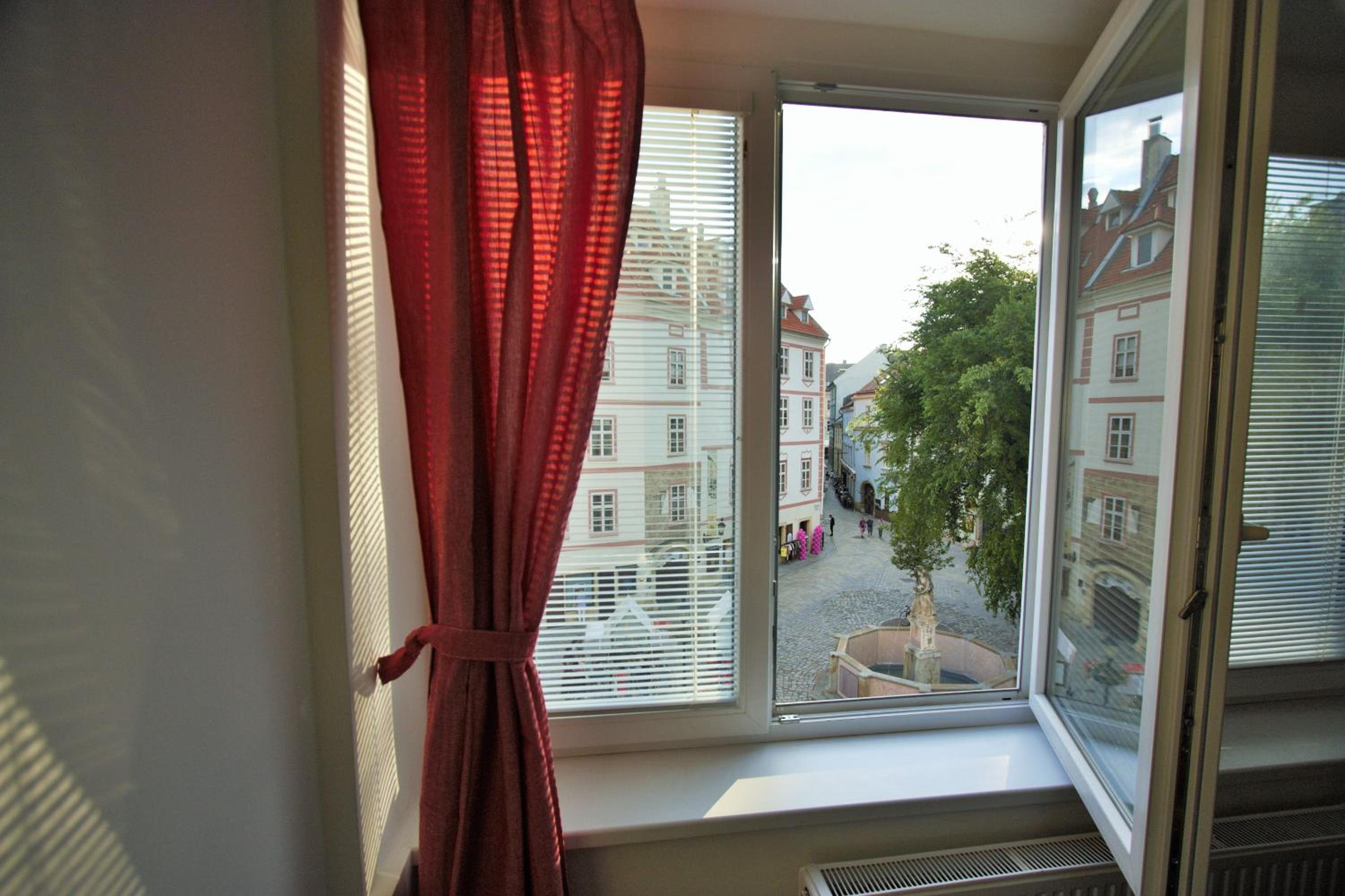 Deluxe Apartment - Photo 9