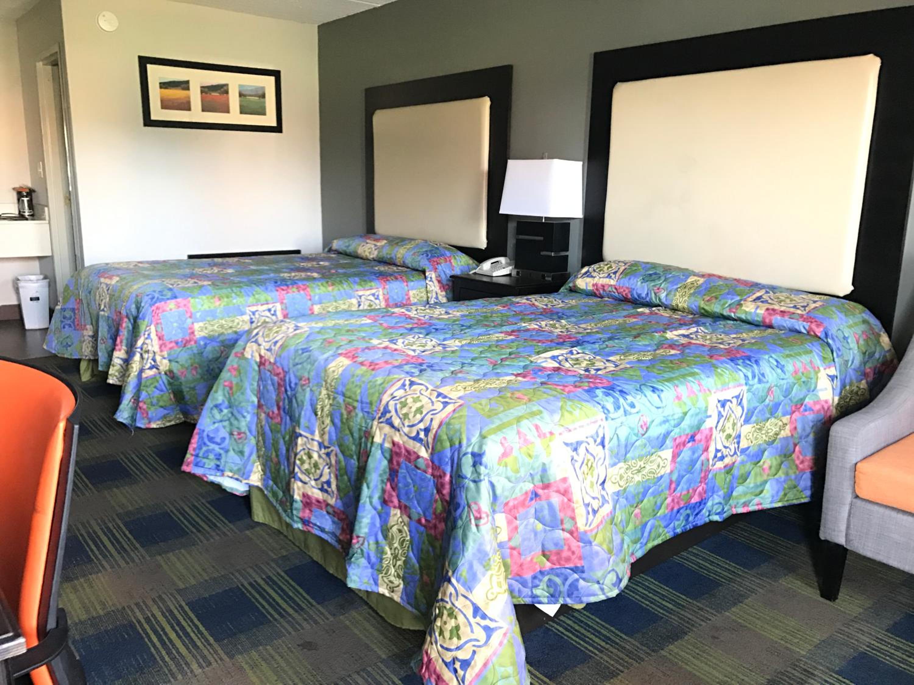 Double Room with Two Double Beds - Non-Smoking photo 2