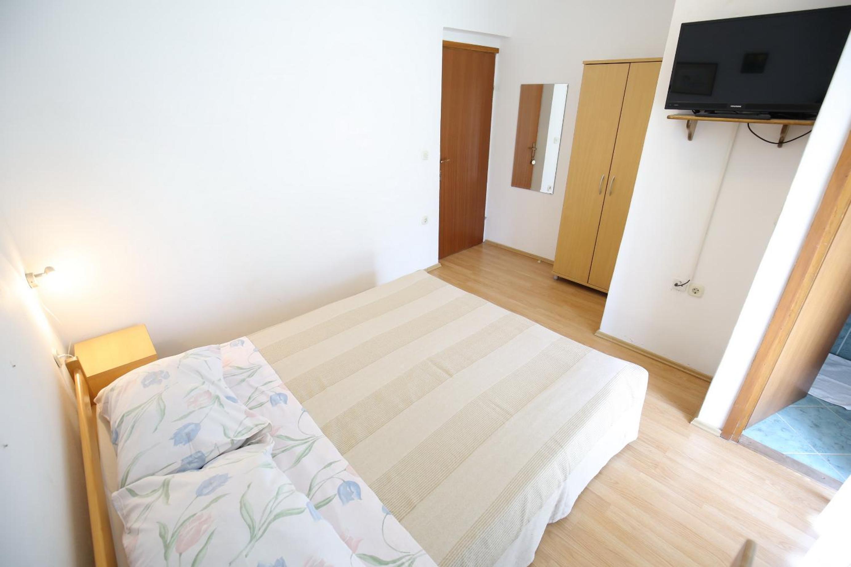 Queen Room with Balcony photo 3