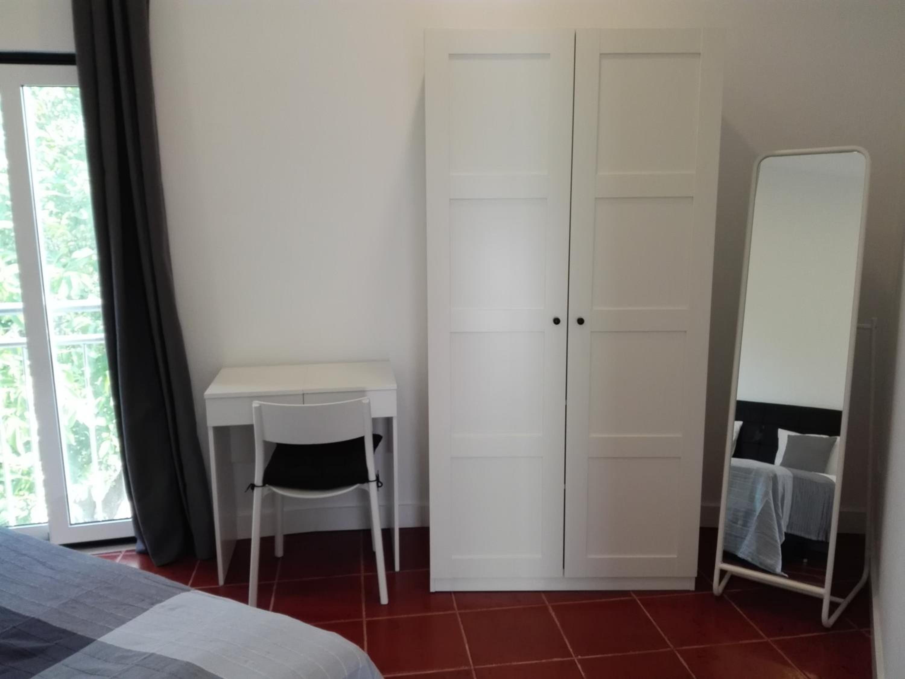 One-Bedroom Apartment with Garden View photo 1