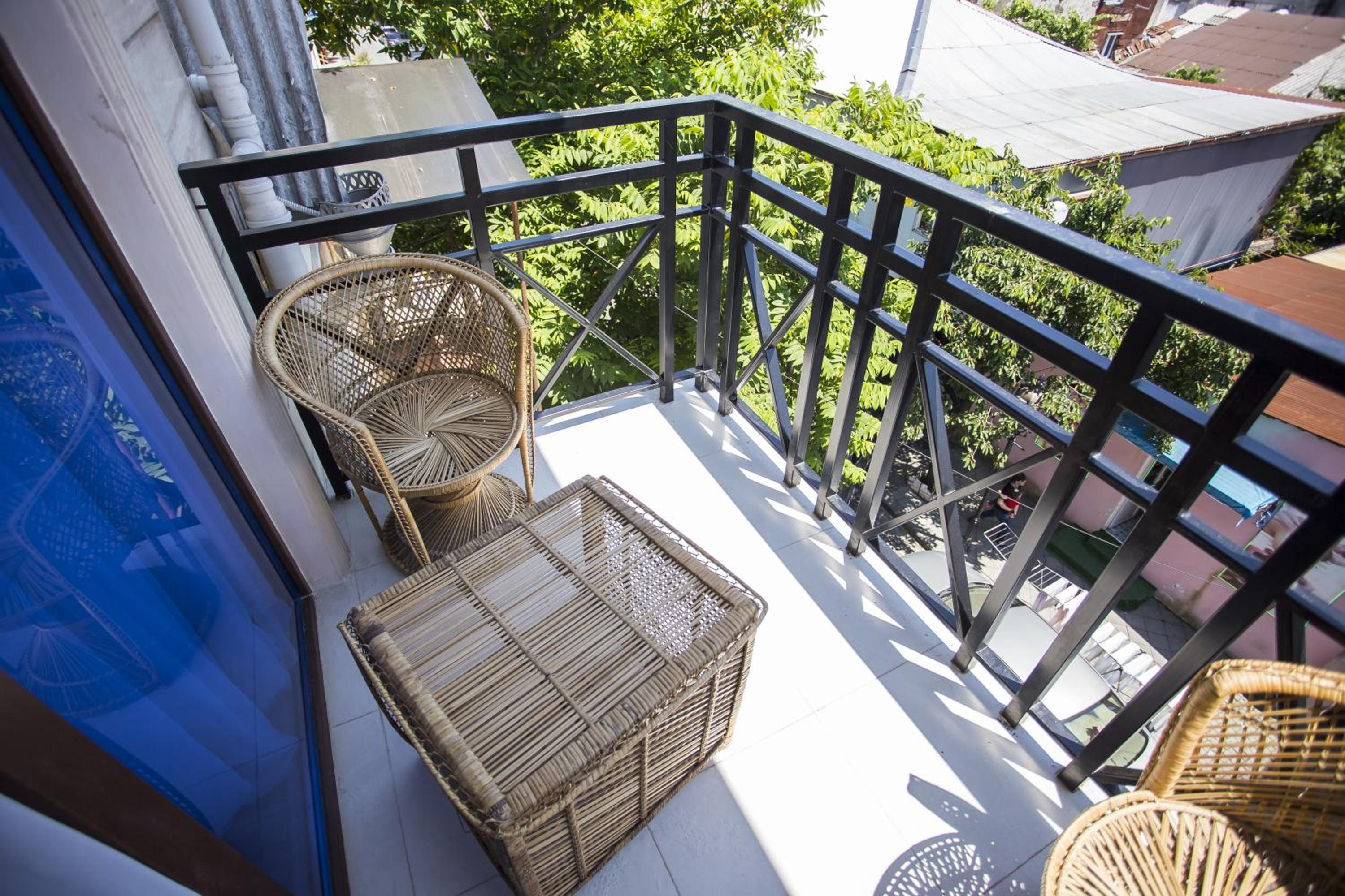 Double or Twin Room with City View photo 3