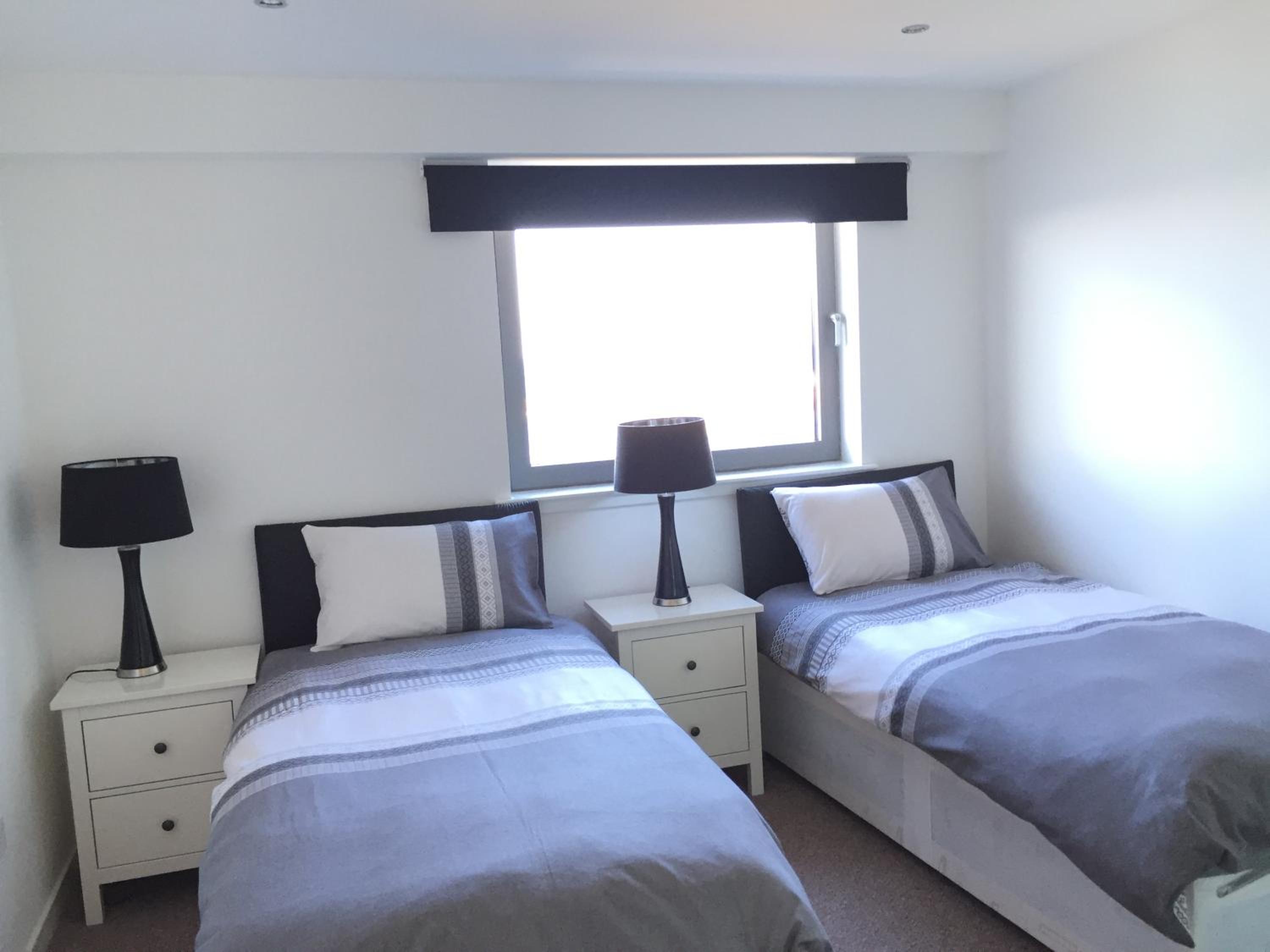 Luxury Apartment with Sea View and Balcony - Photo 35