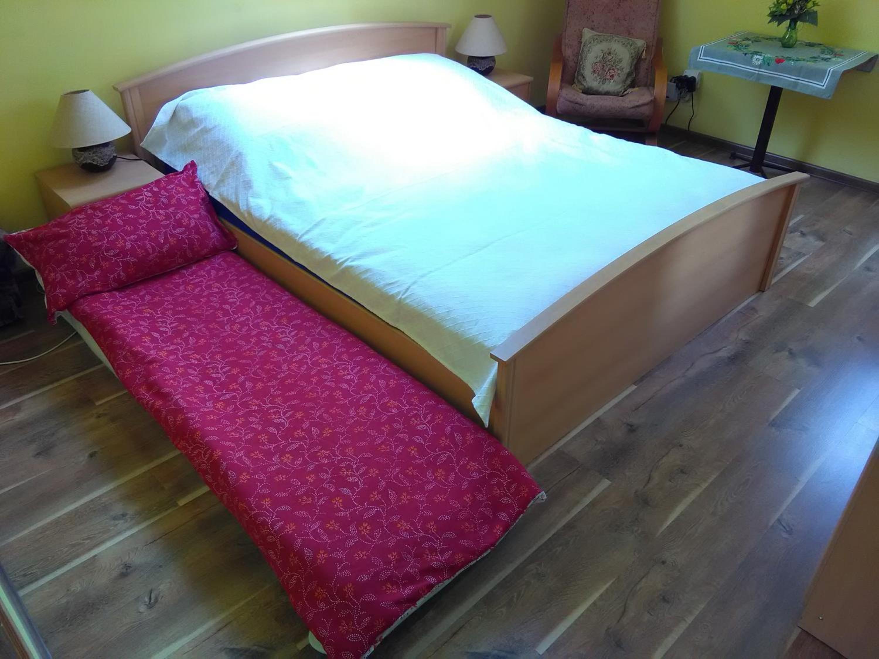 Double Room with Shared Bathroom photo 3