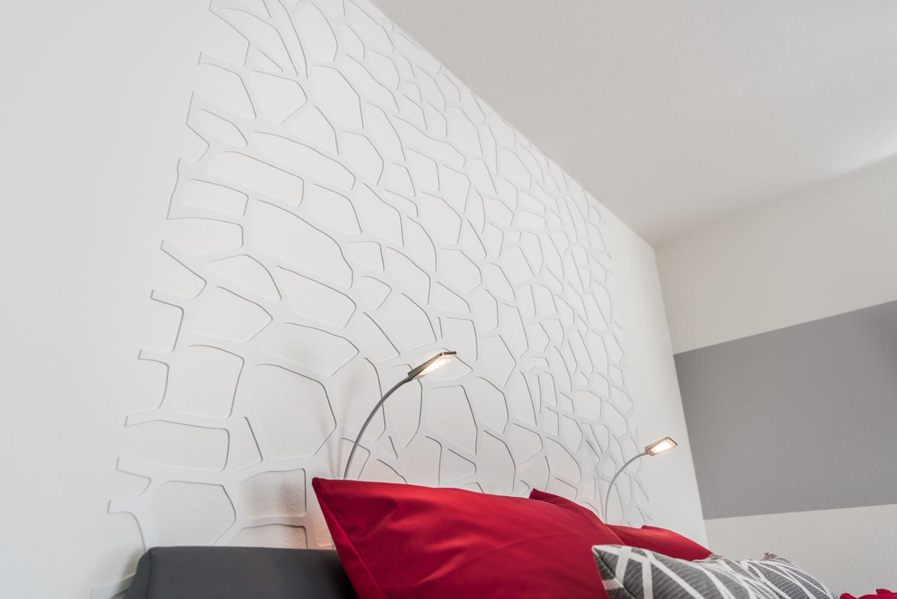 Studio Apartment - Photo 3