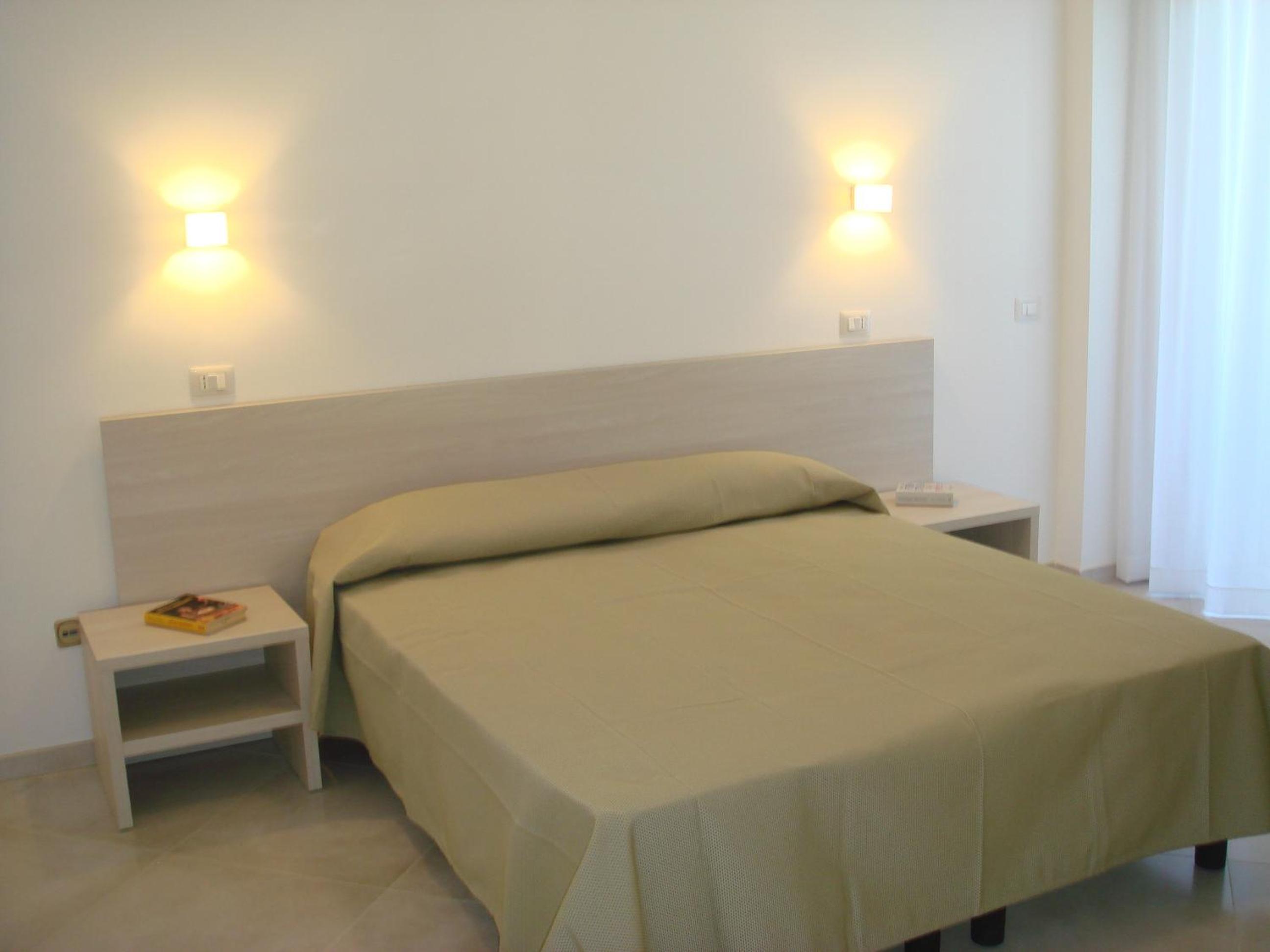 Superior Double Room - Photo 3