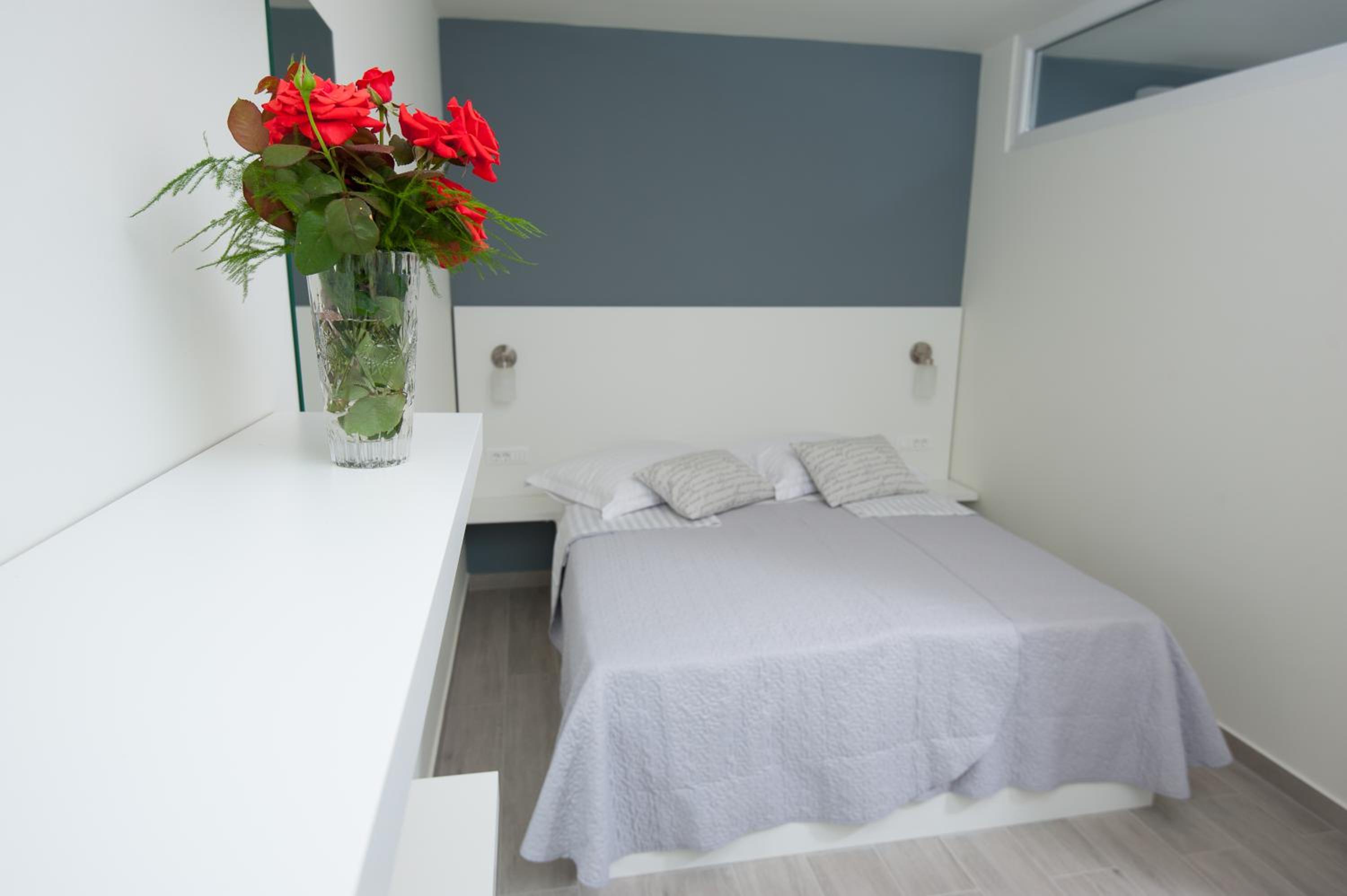 Apartment - Ground Floor with Sea View photo 2
