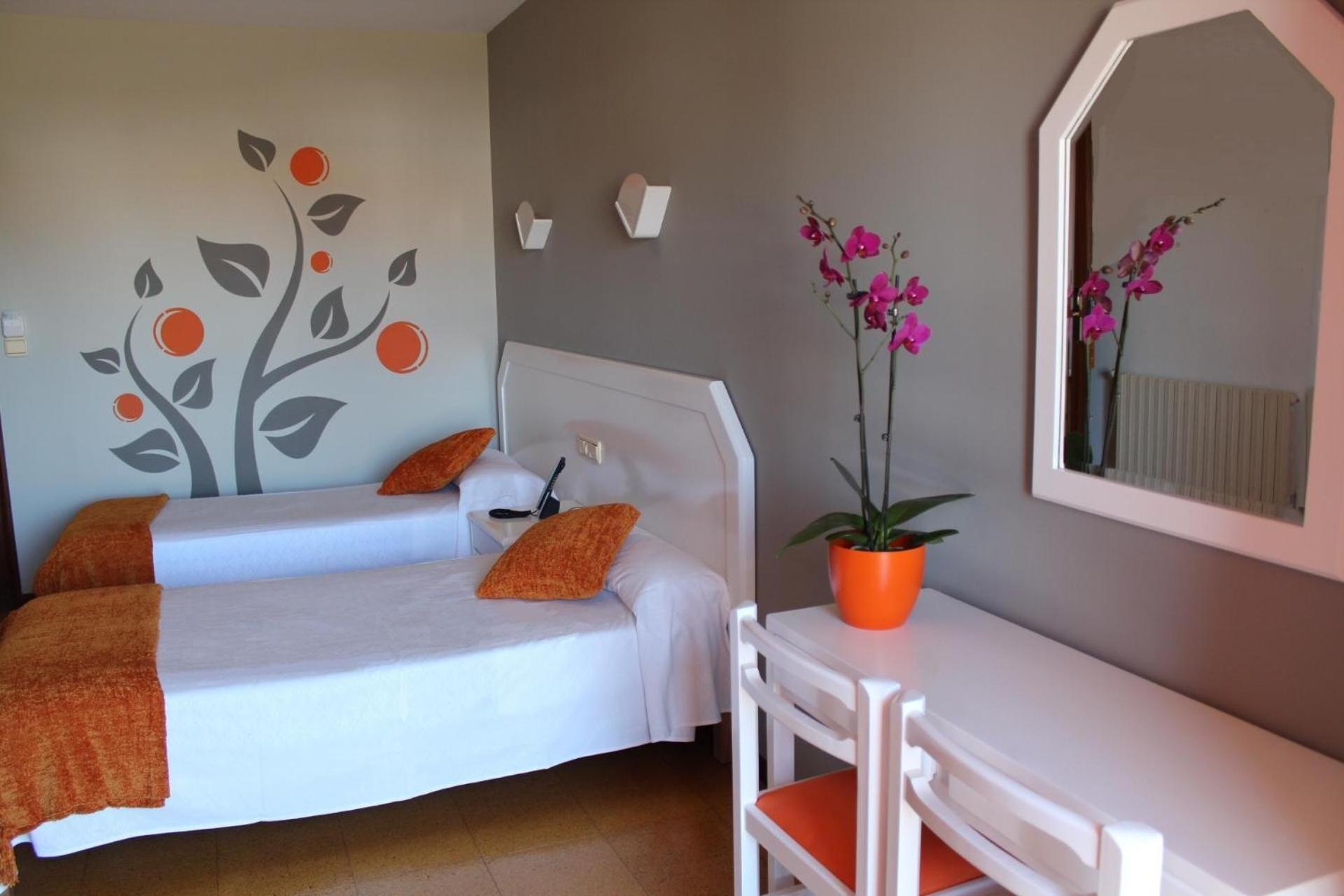 Double or Twin Room photo 2