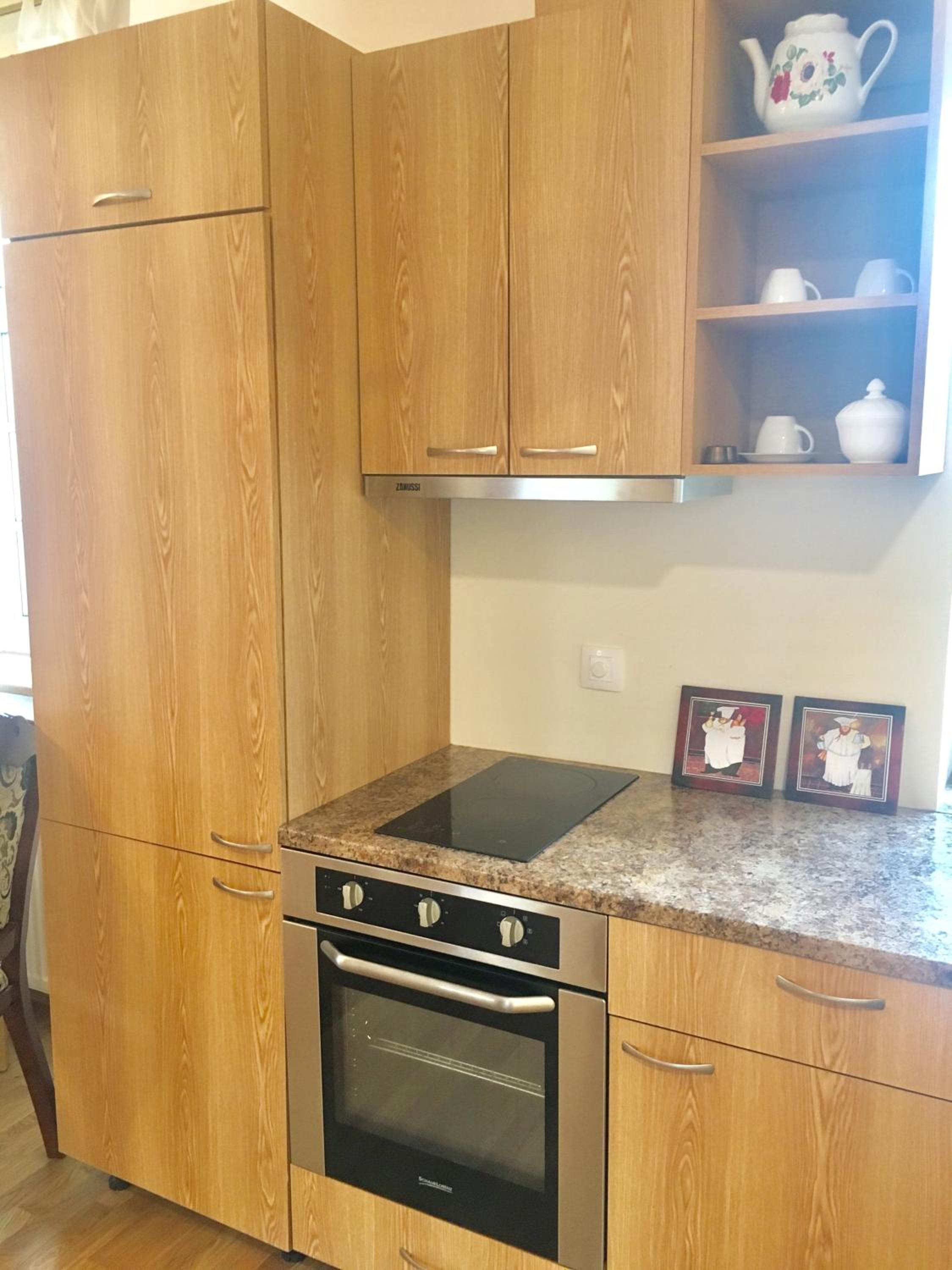 One-Bedroom Apartment - Photo 18