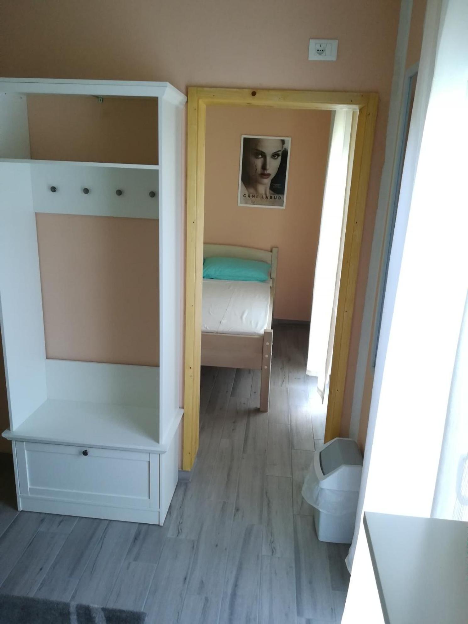 Double Room with Private Bathroom and Terrace