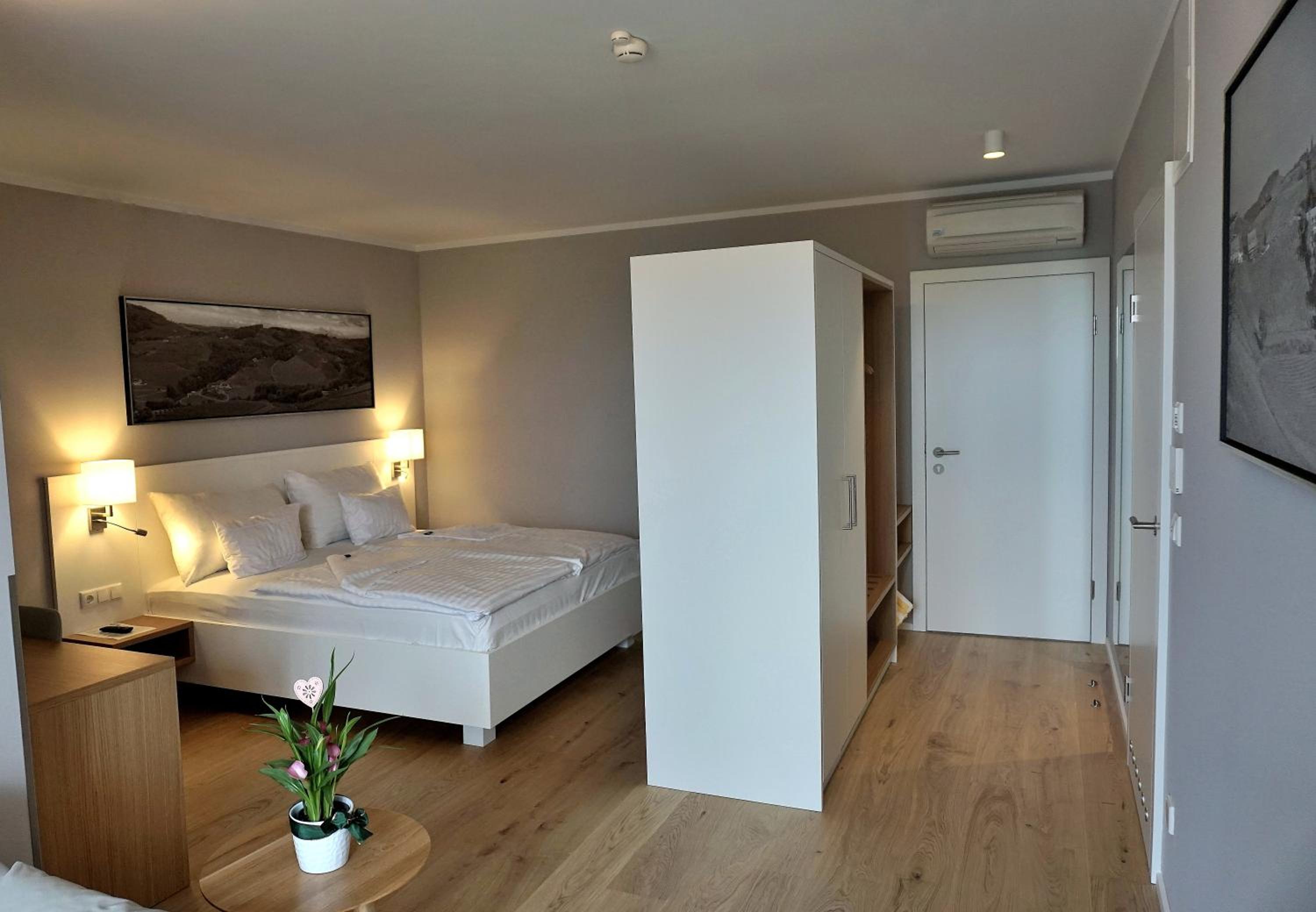 Comfort Double Room with Balcony photo 2