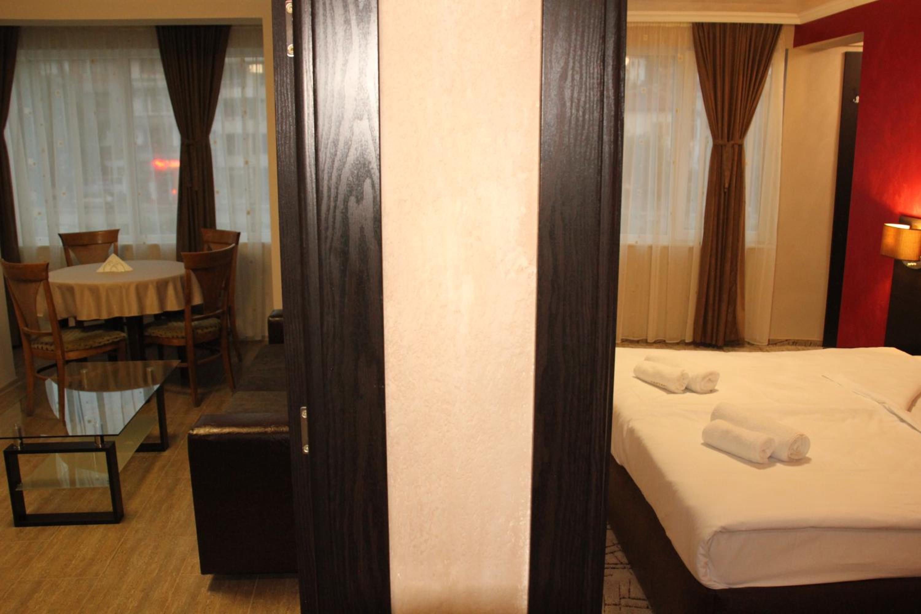 Apartment with River View - Photo 7