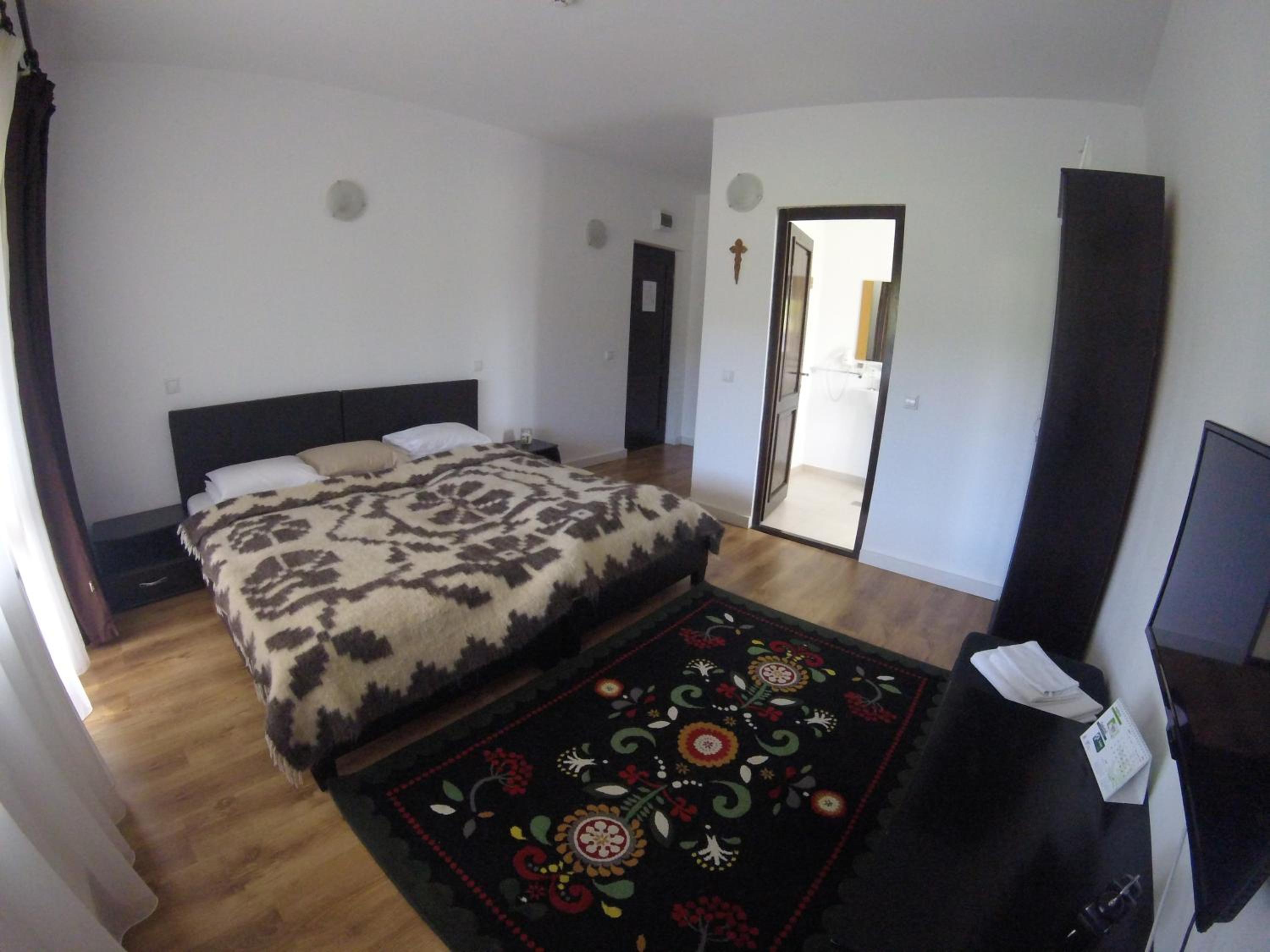 Double Room with Terrace - Photo 14