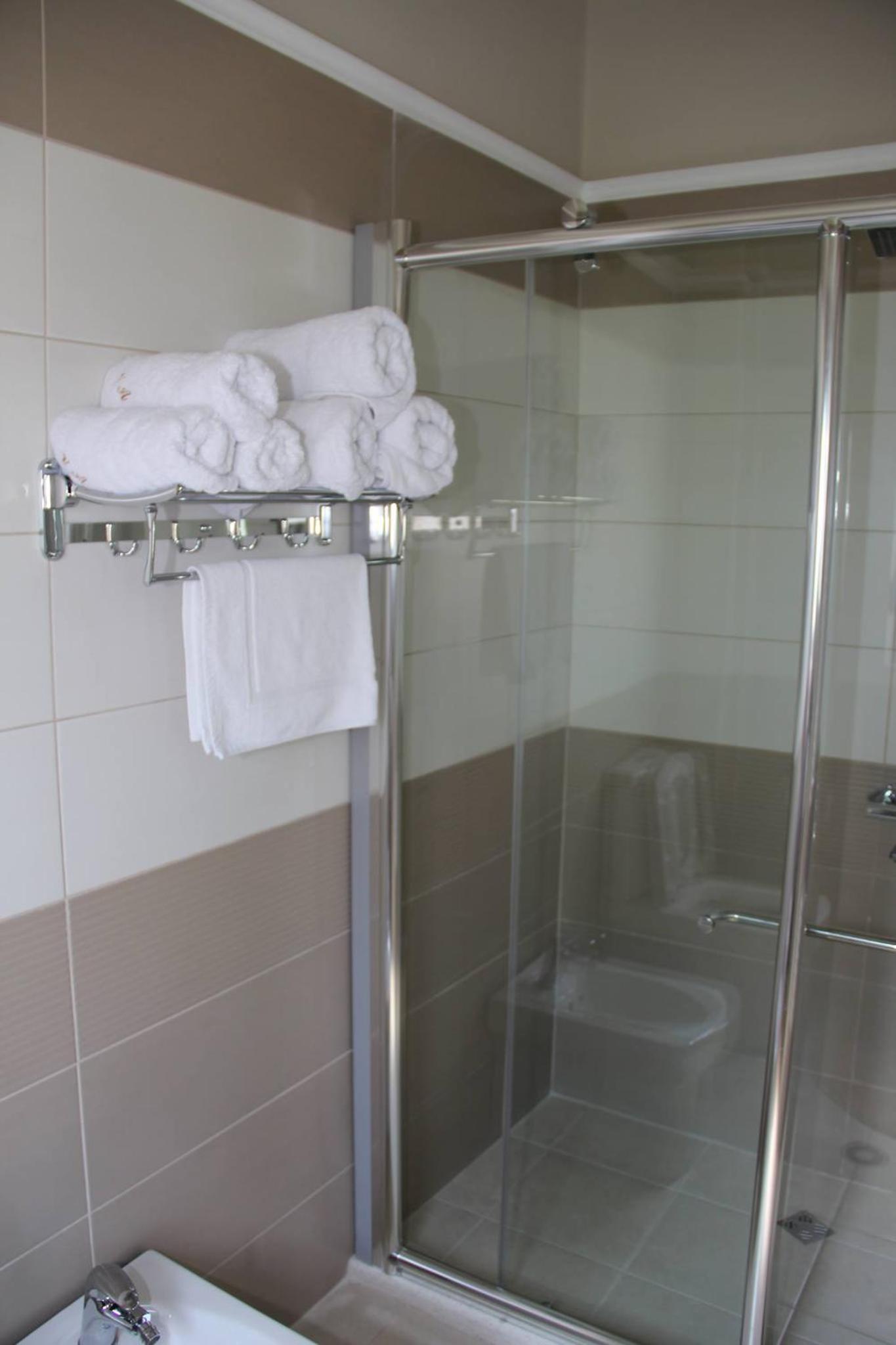 Standard Triple Room photo 2