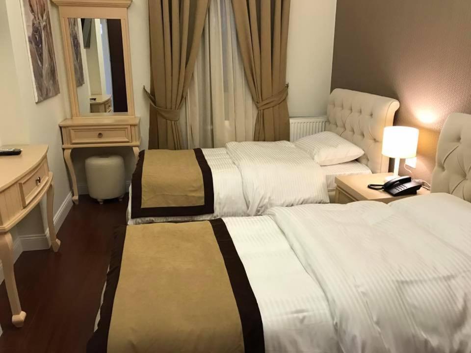 Standard Twin Room photo 1