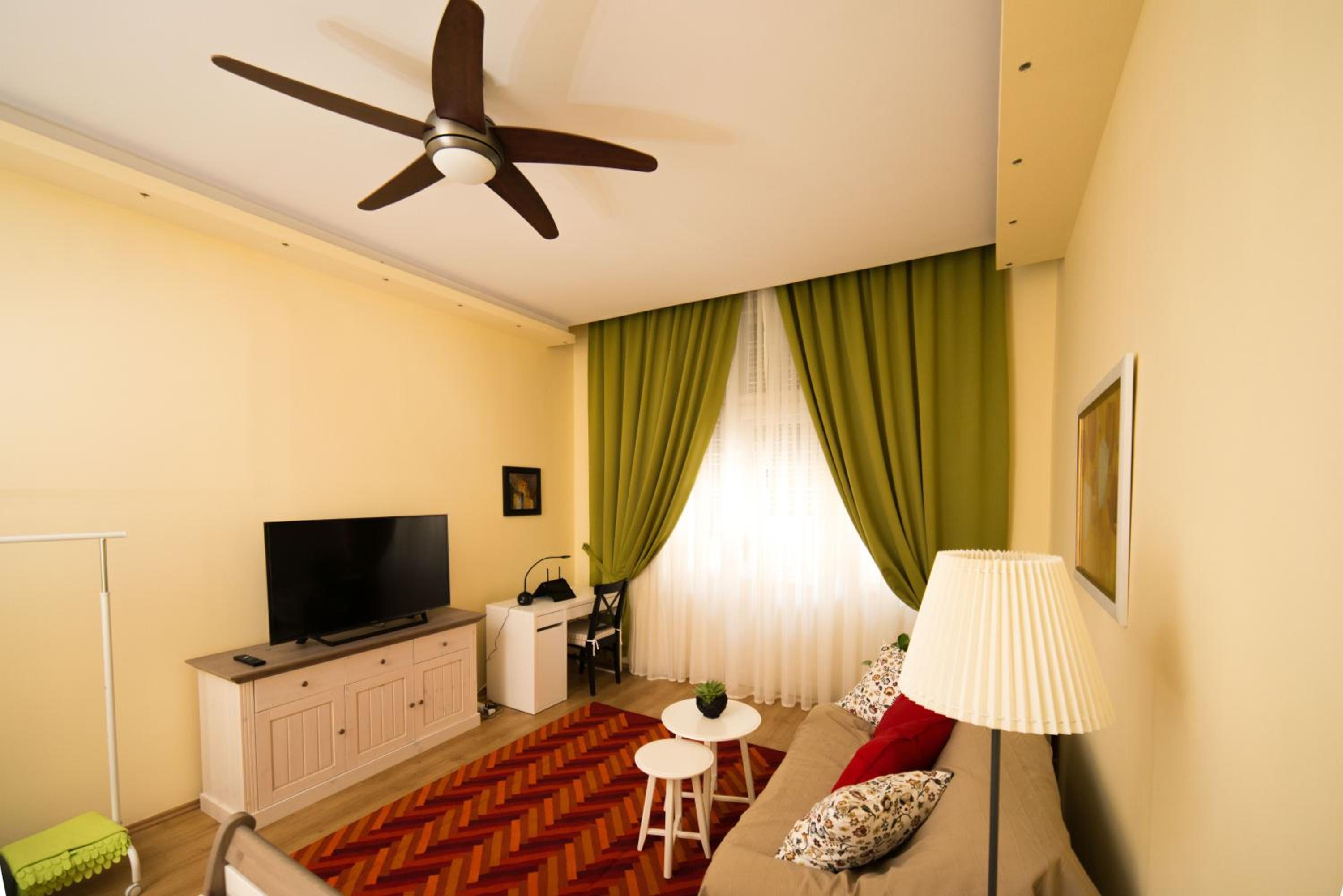 Apartment with Balcony - Photo 1