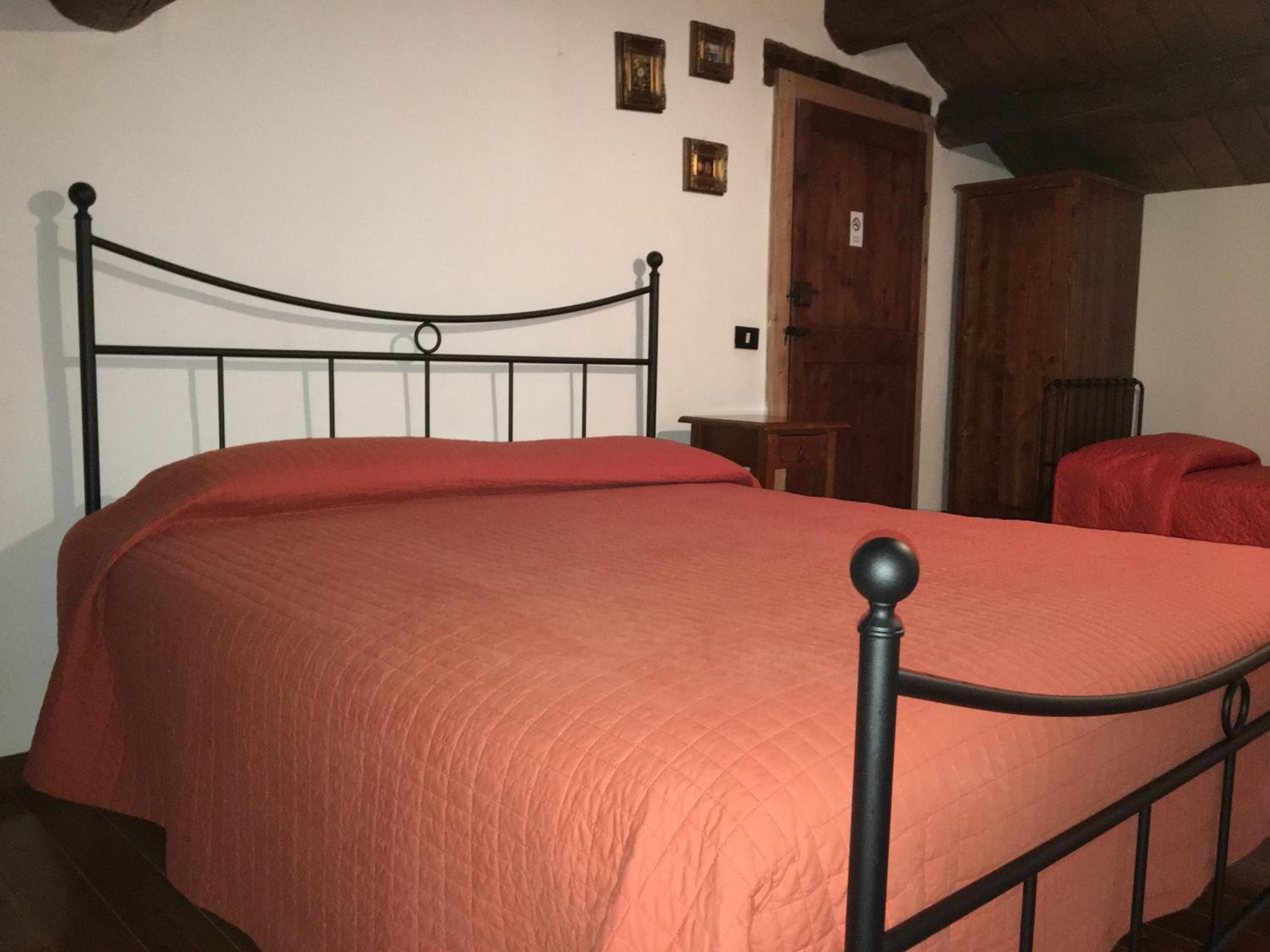 Triple Room with Private Bathroom photo 1