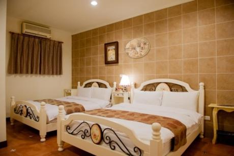 Deluxe Quadruple Room photo 1
