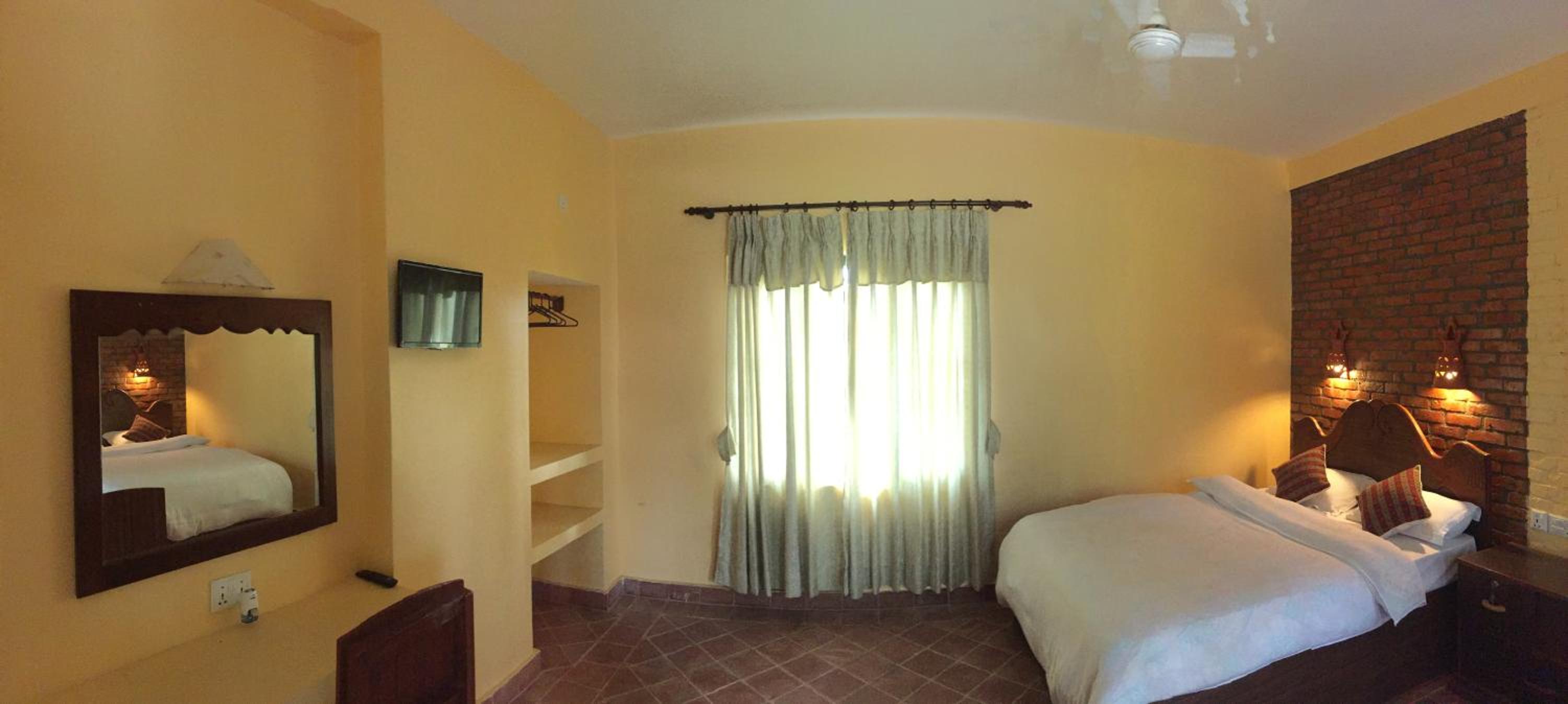 Standard Double or Twin Room with Balcony photo 3