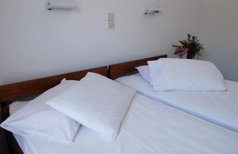 Budget Twin Room photo 3