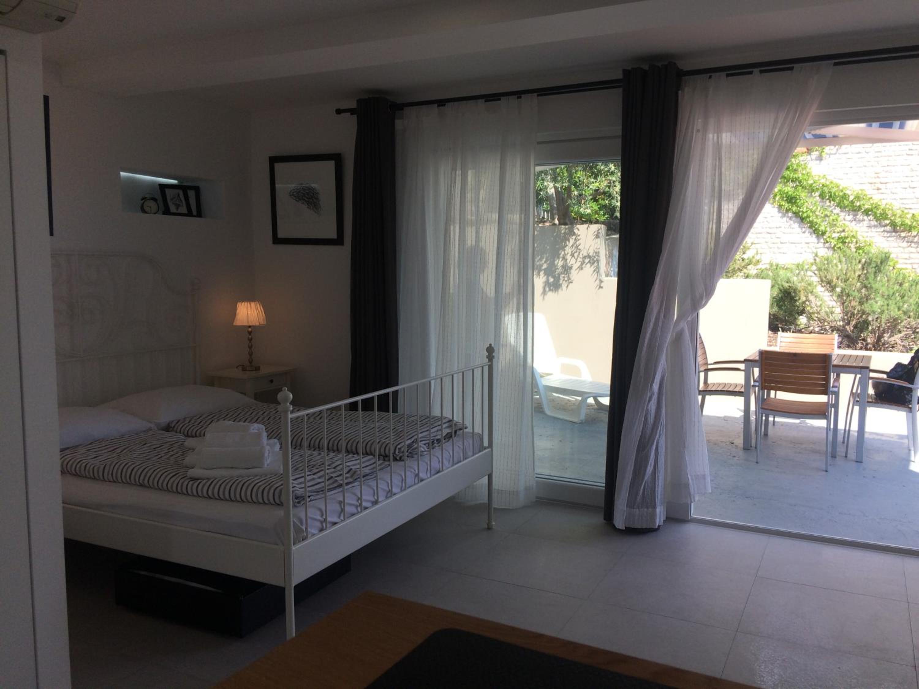 Studio Apartment with Sea View