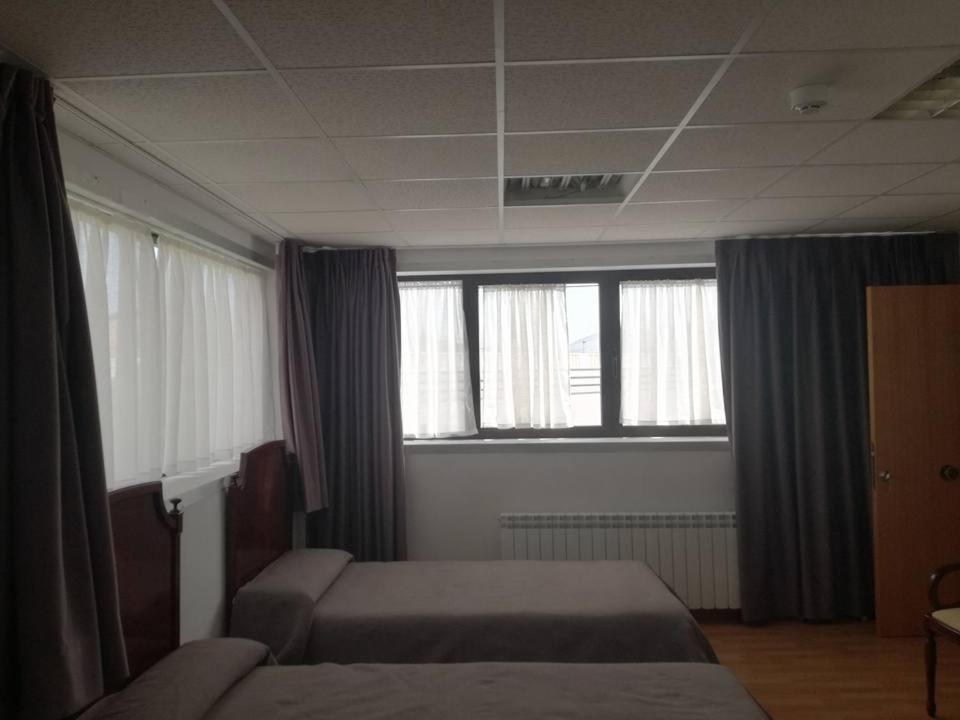 Twin Room - Photo 1