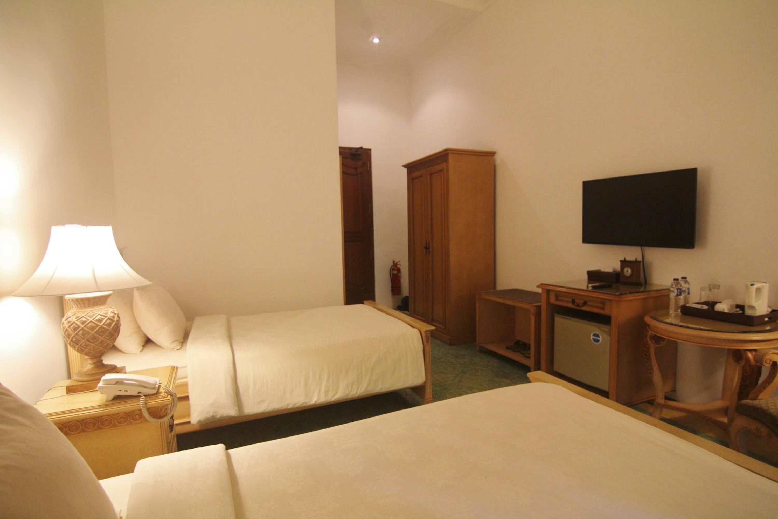 Standard Twin Room photo 3