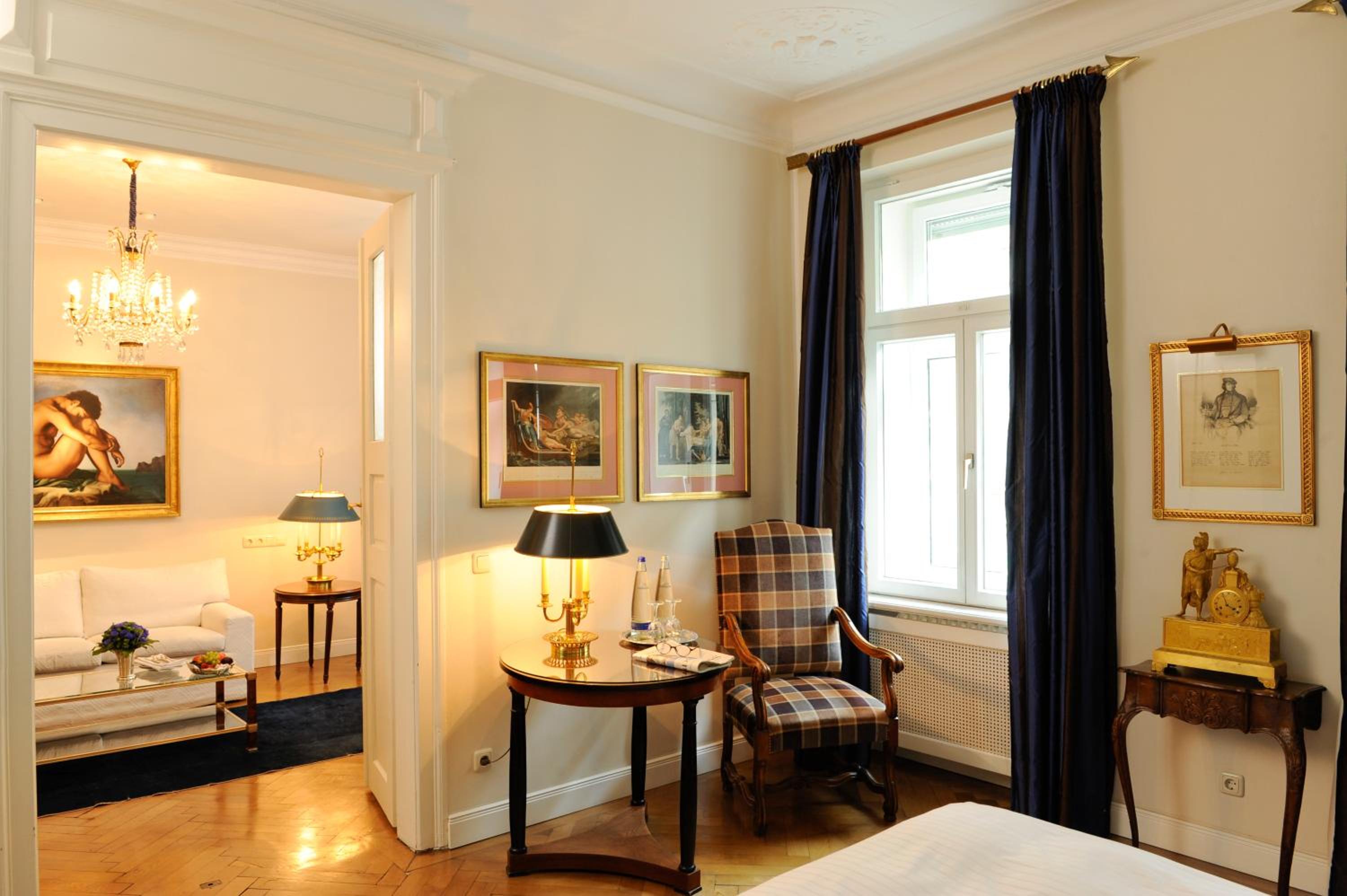 Suite