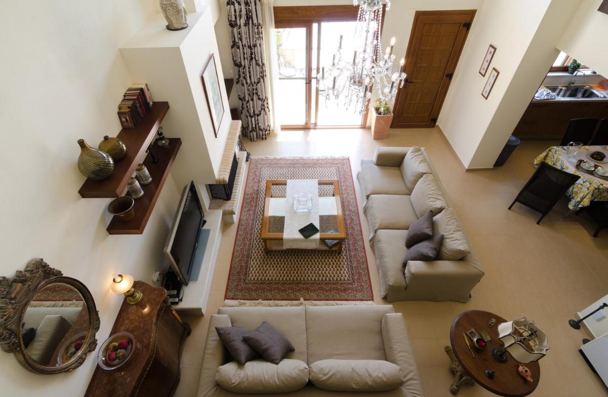 Two-Bedroom Villa photo 2