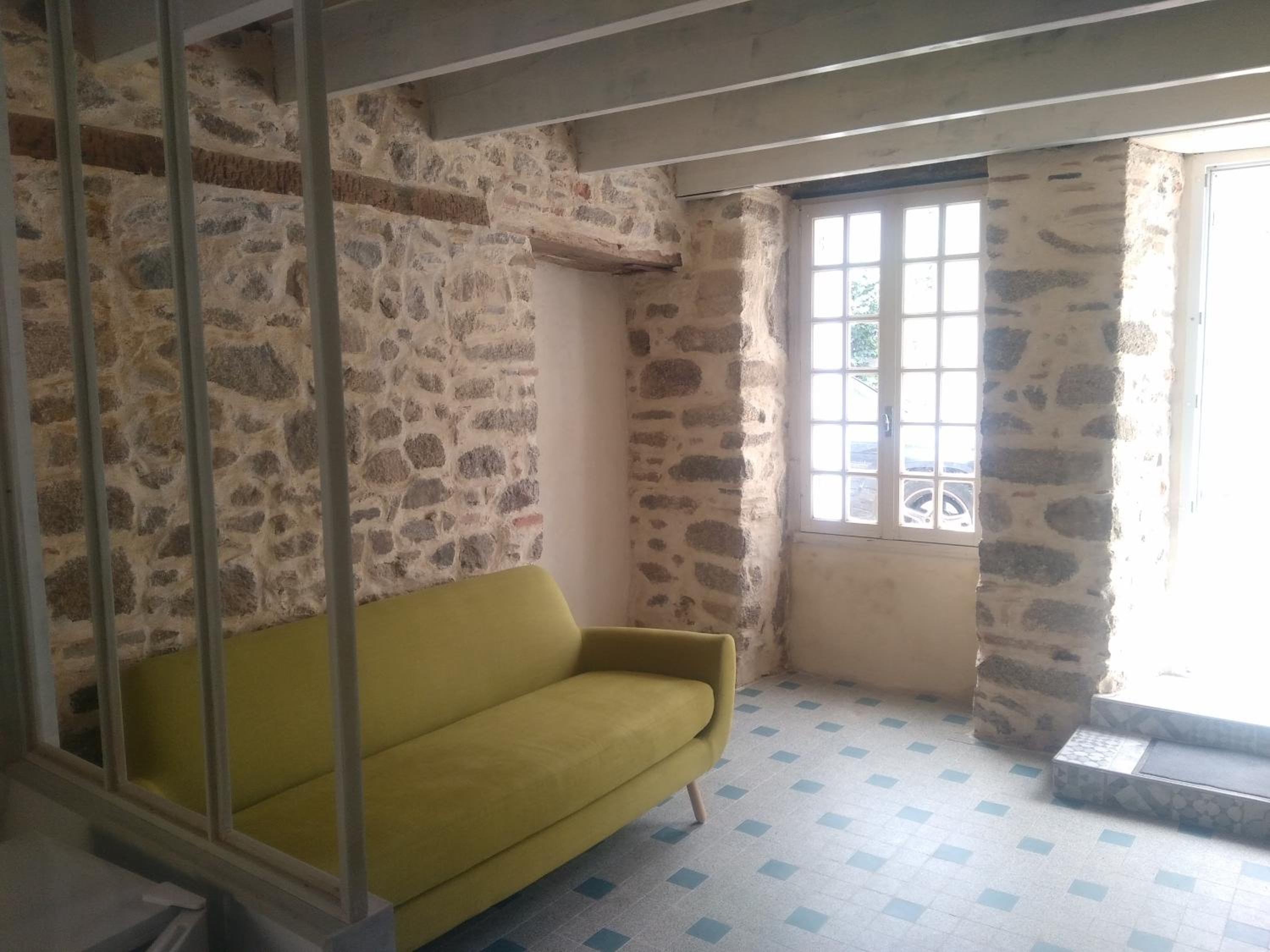 Two-Bedroom House - Photo 8