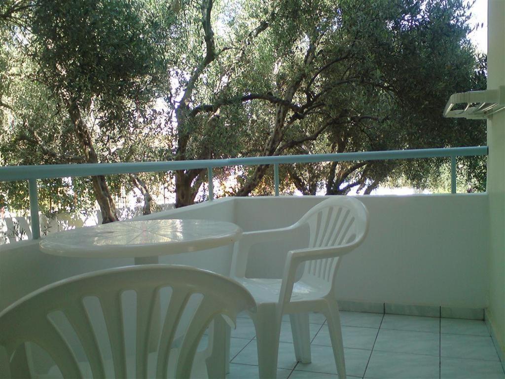Studio with Side Sea View photo 1