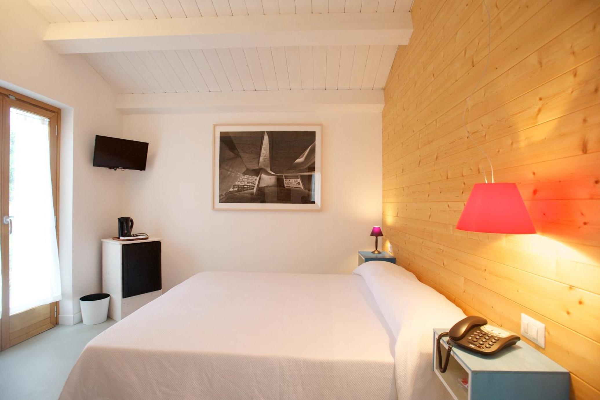 Deluxe Double Room with Sea View - Photo 5