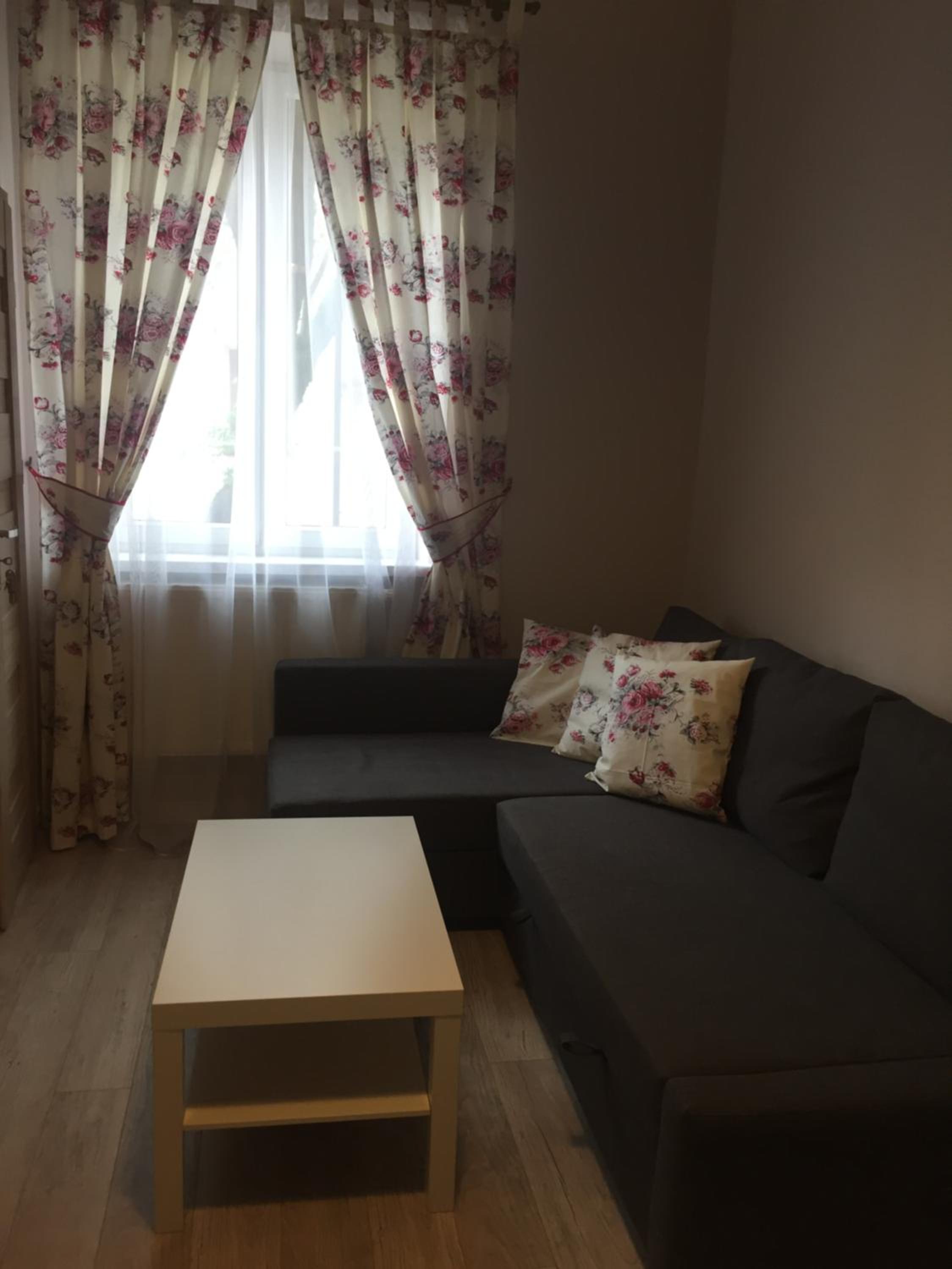 Two-Bedroom Apartment - Photo 16