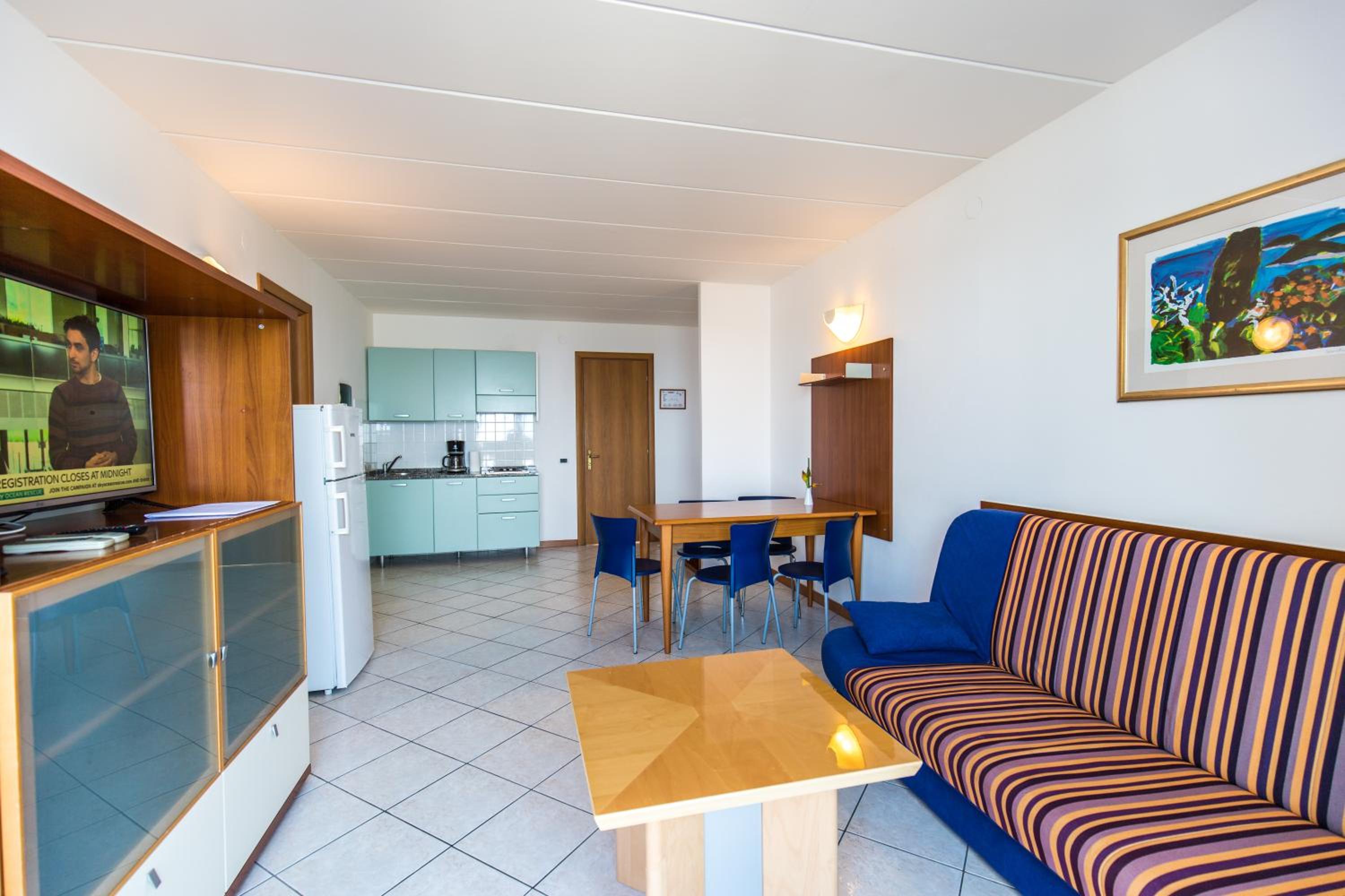 One-Bedroom Apartment with Panoramic Sea View (5 Adults) photo 3