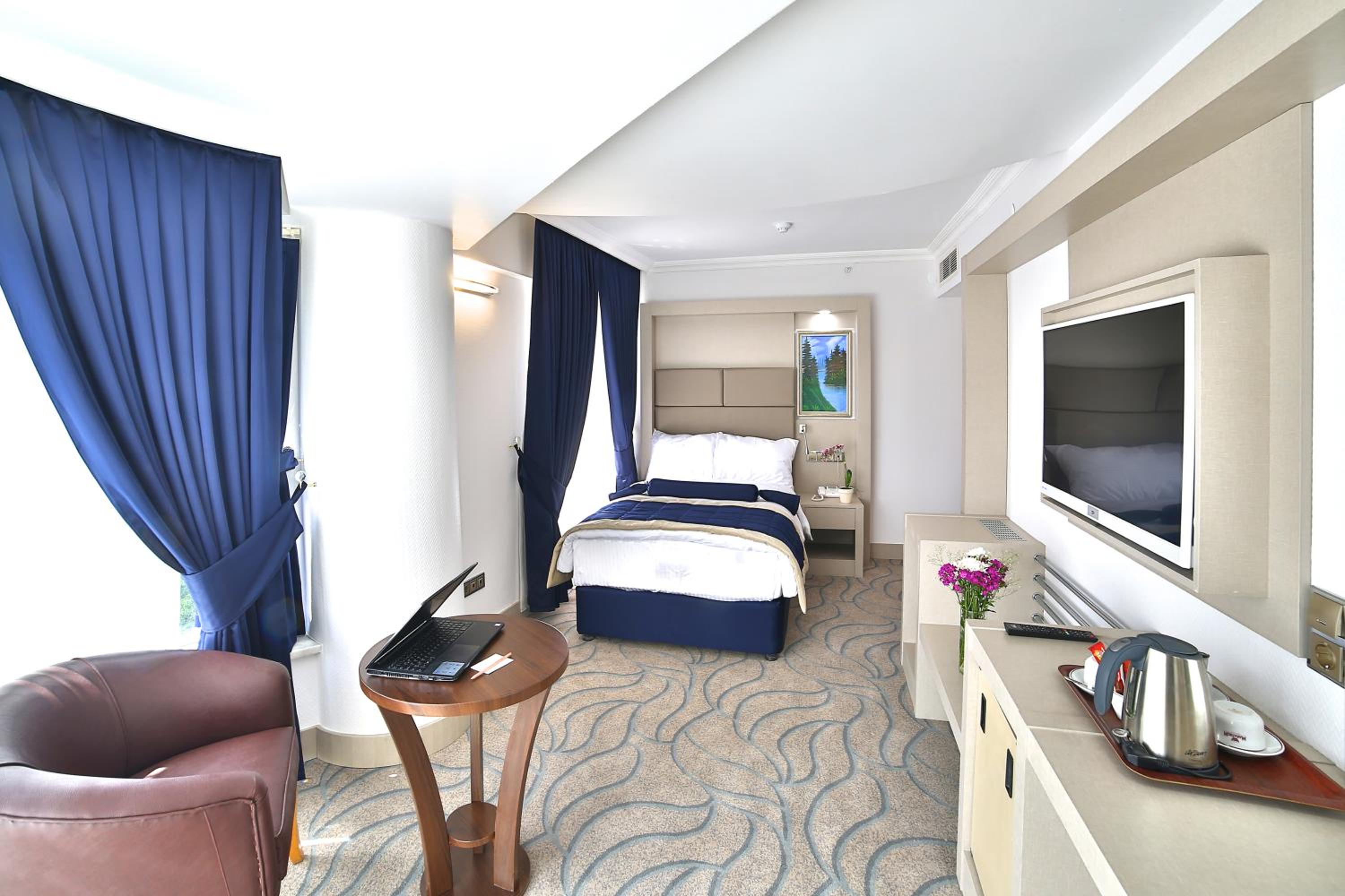 Budget Single Room