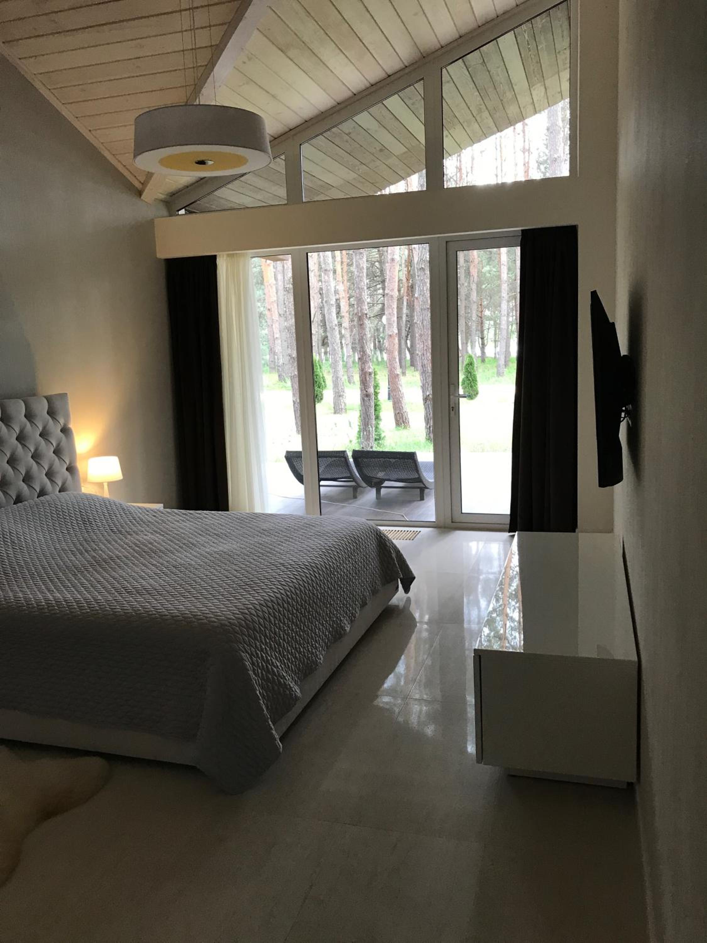 Executive Queen Room with Two Queen Beds photo 3