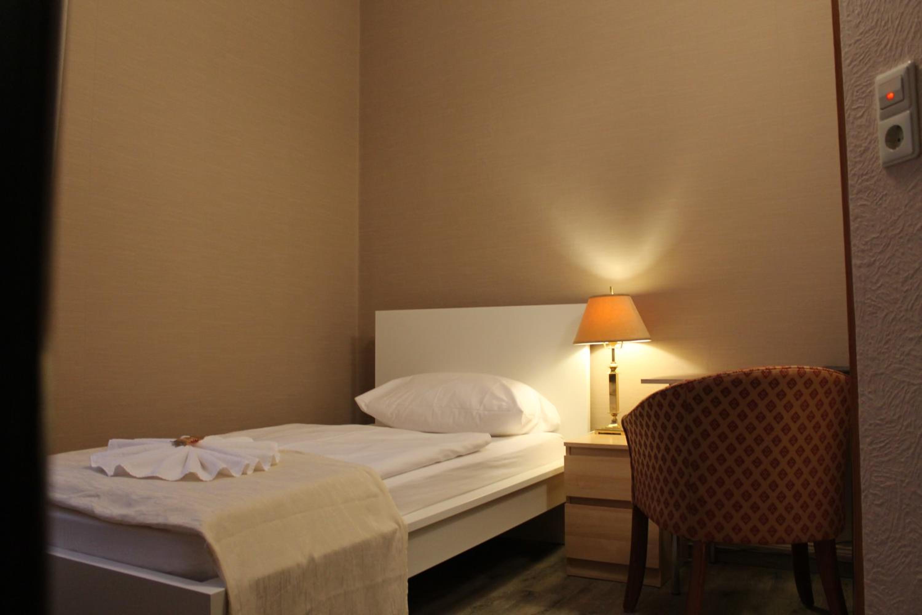 Single Room photo 2