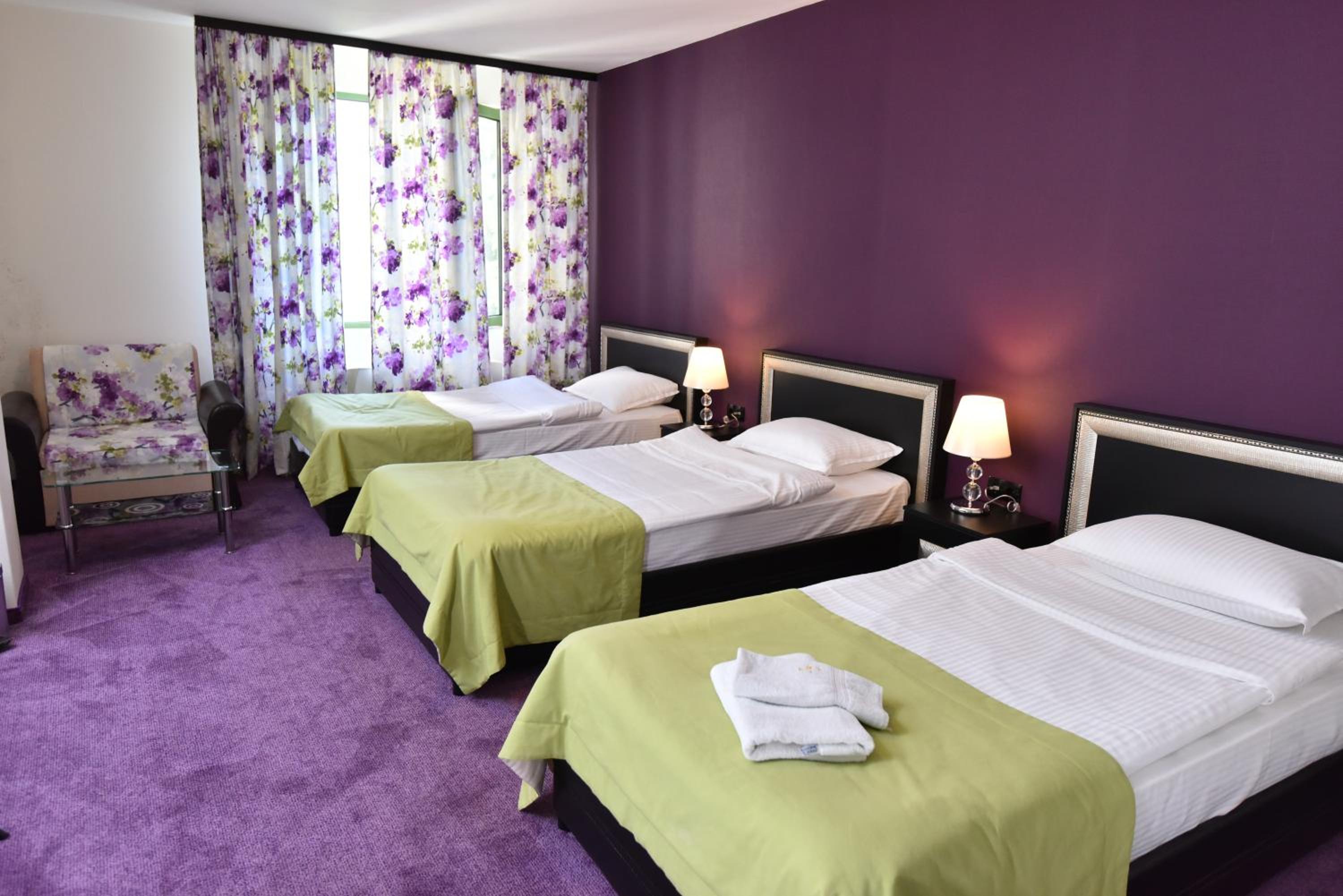 Deluxe Junior Suite - Photo 6